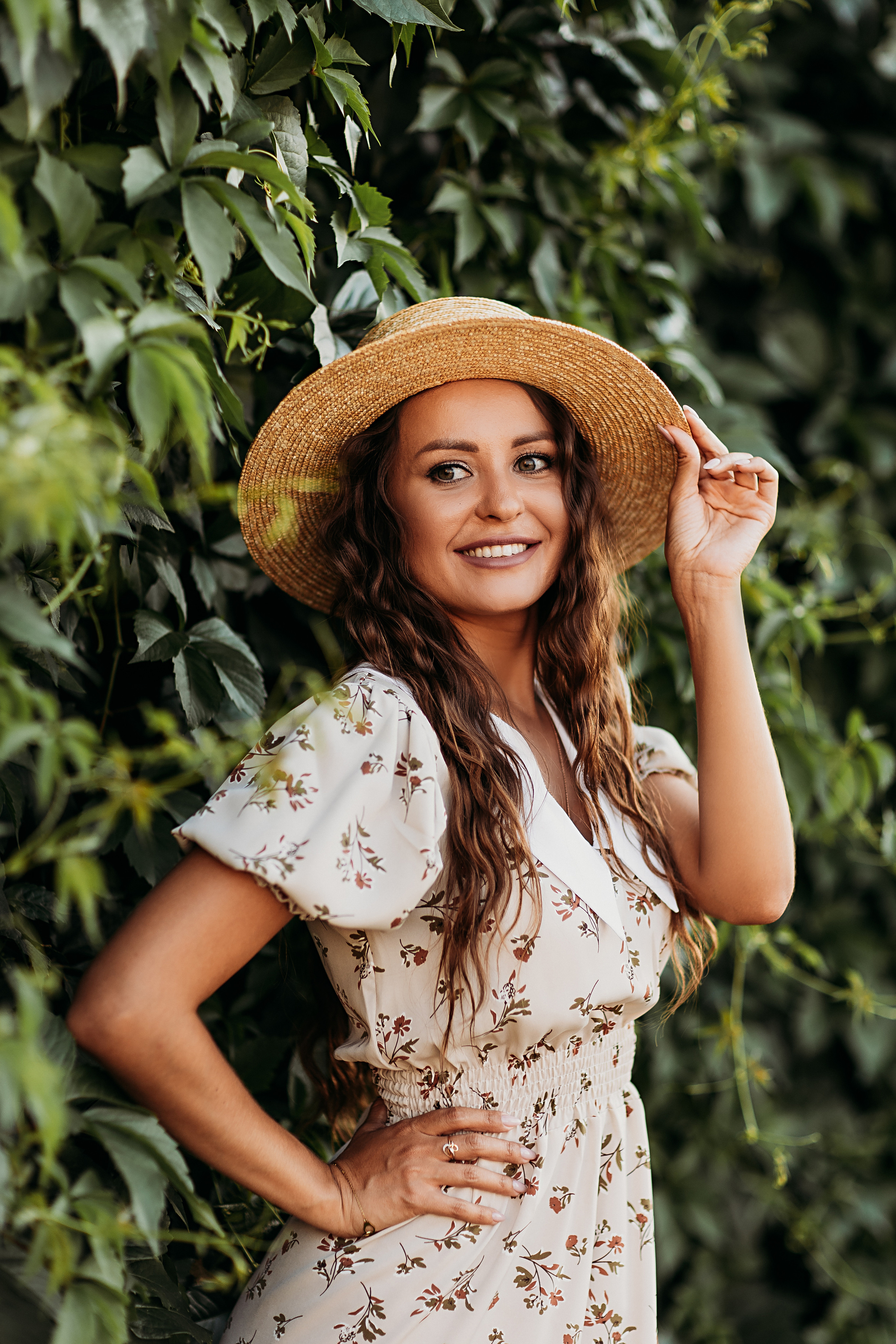 Набережная на закате. Семейный фотограф Тюмень, фотограф на роды Салмина Мария