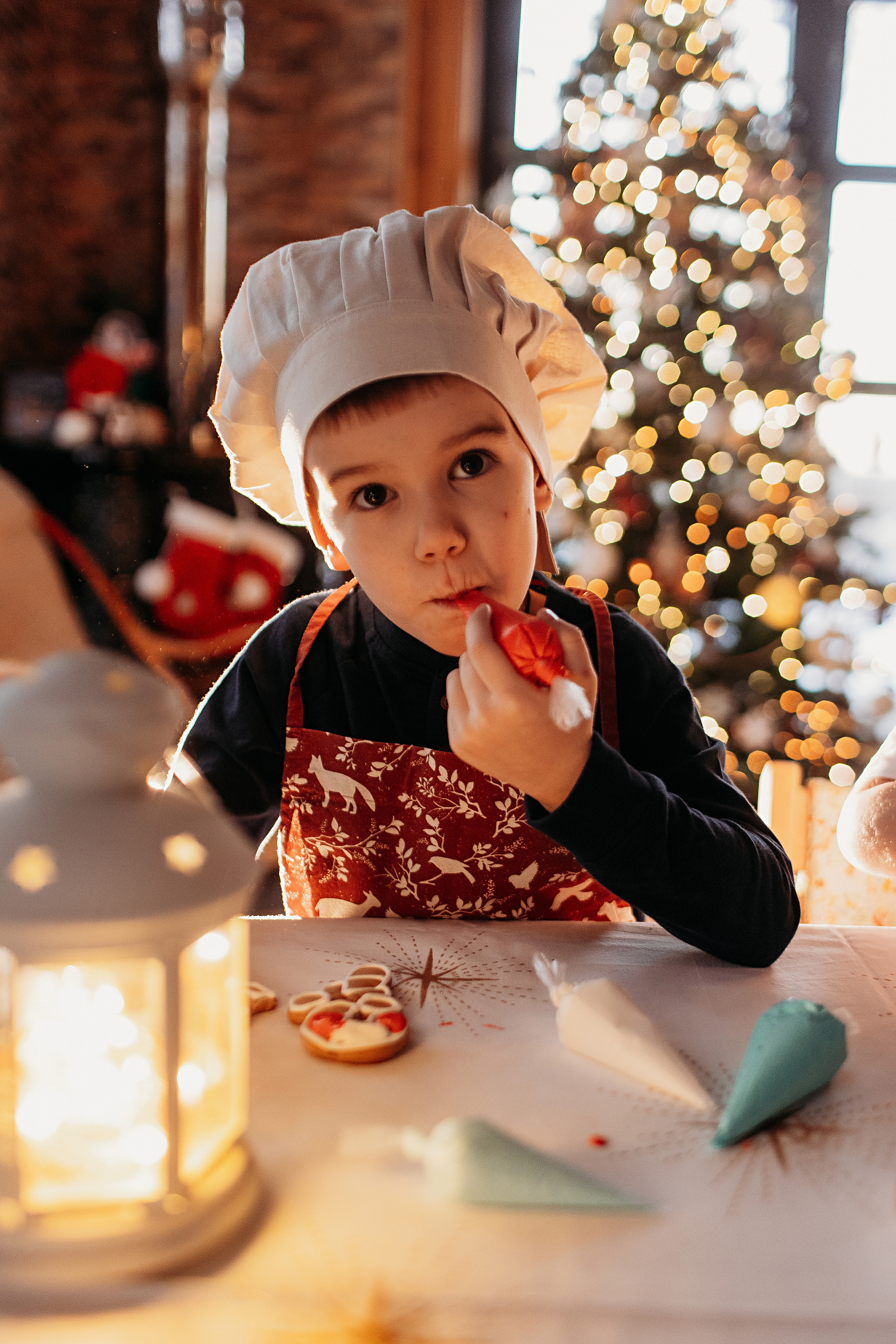 Тёплый новый год. Семейный фотограф Тюмень, фотограф на роды Салмина Мария