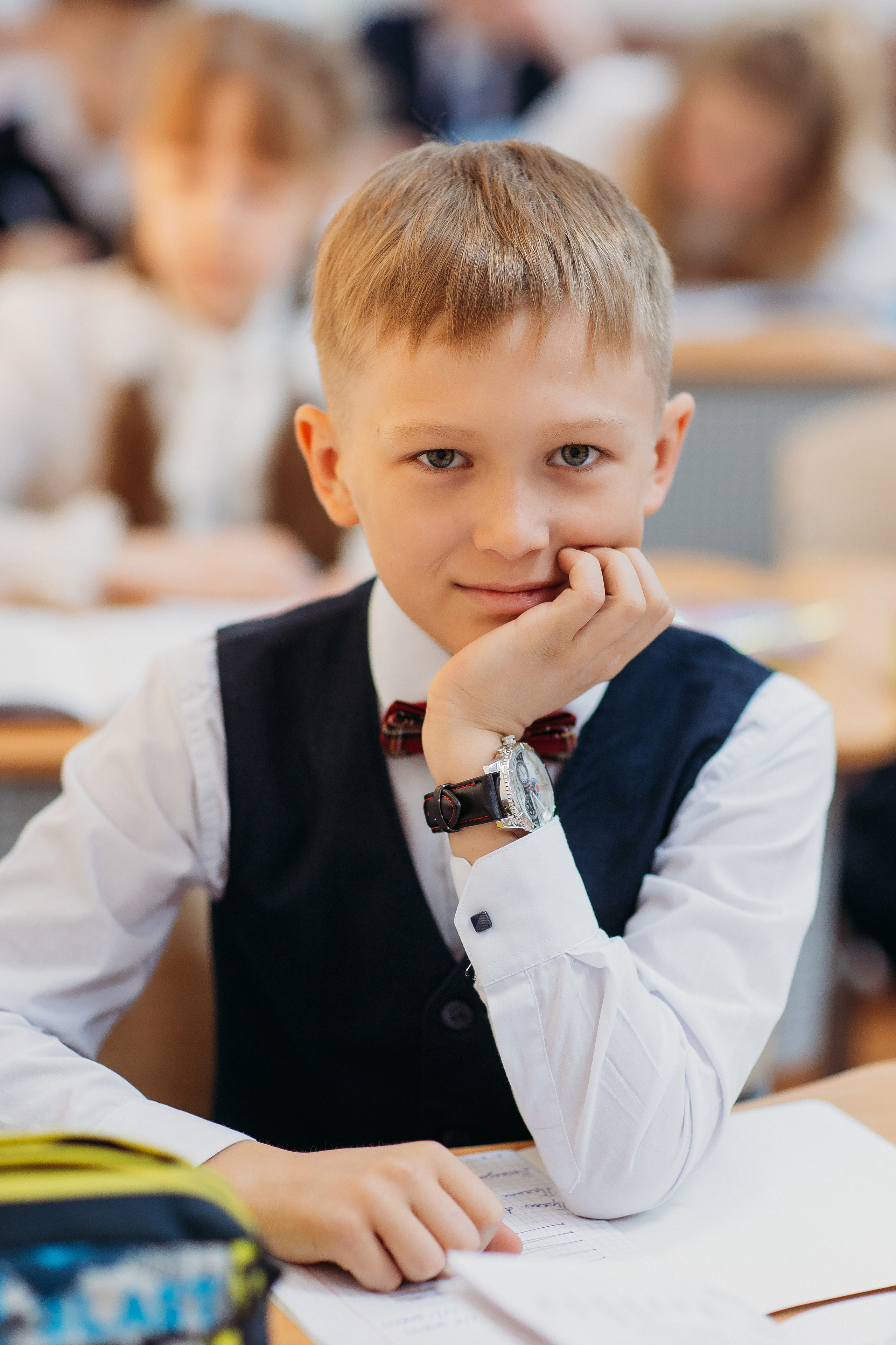 Школа 2 класс. Семейный фотограф Тюмень, фотограф на роды Салмина Мария