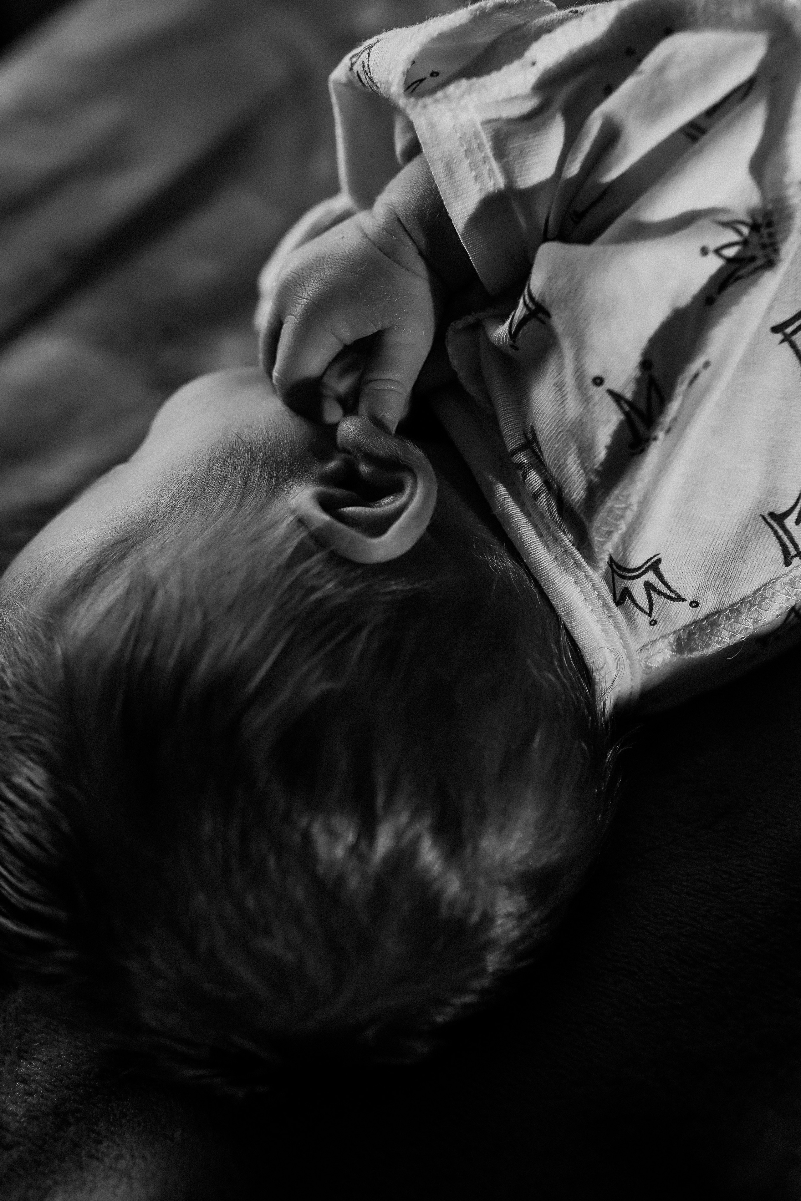 Новорожденный. Семейный фотограф Тюмень, фотограф на роды Салмина Мария