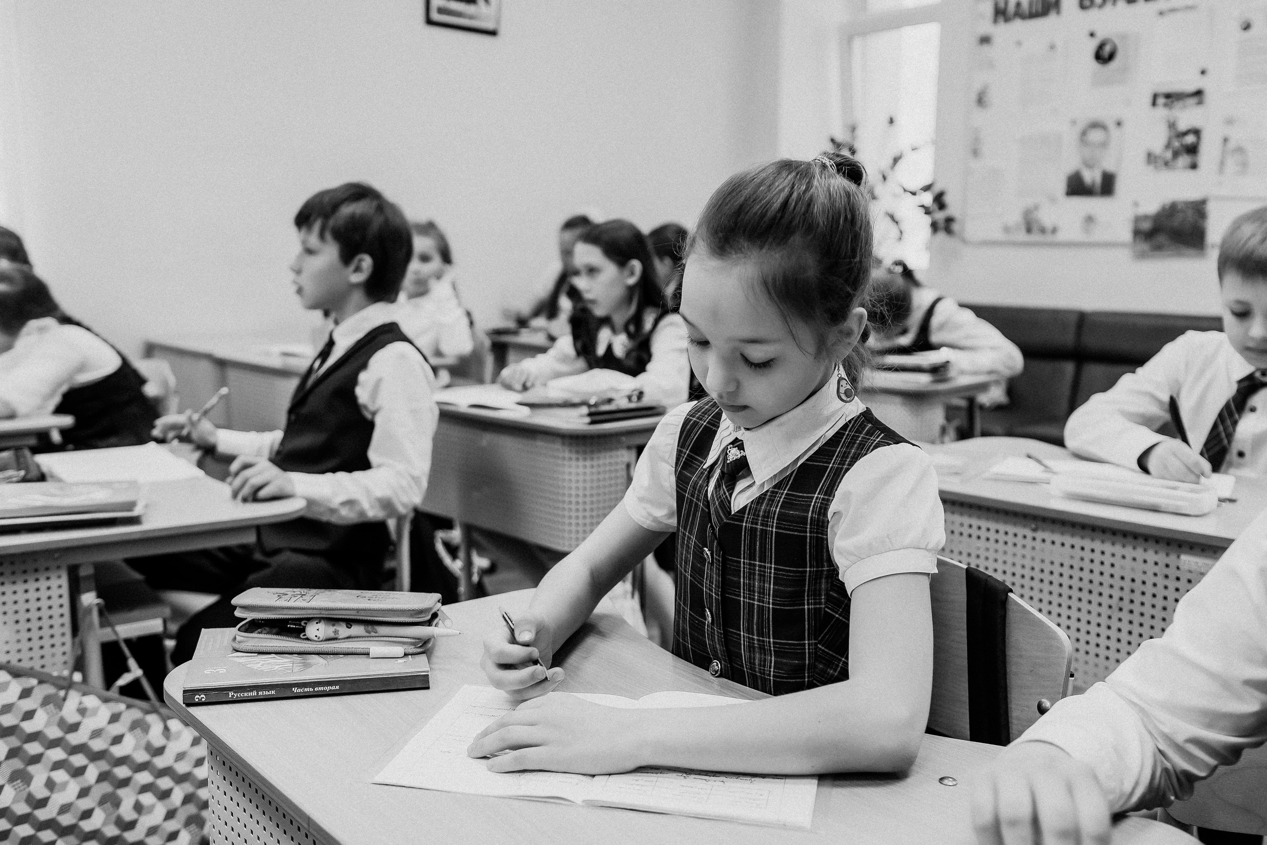 Школа 2 класс. Семейный фотограф Тюмень, фотограф на роды Салмина Мария