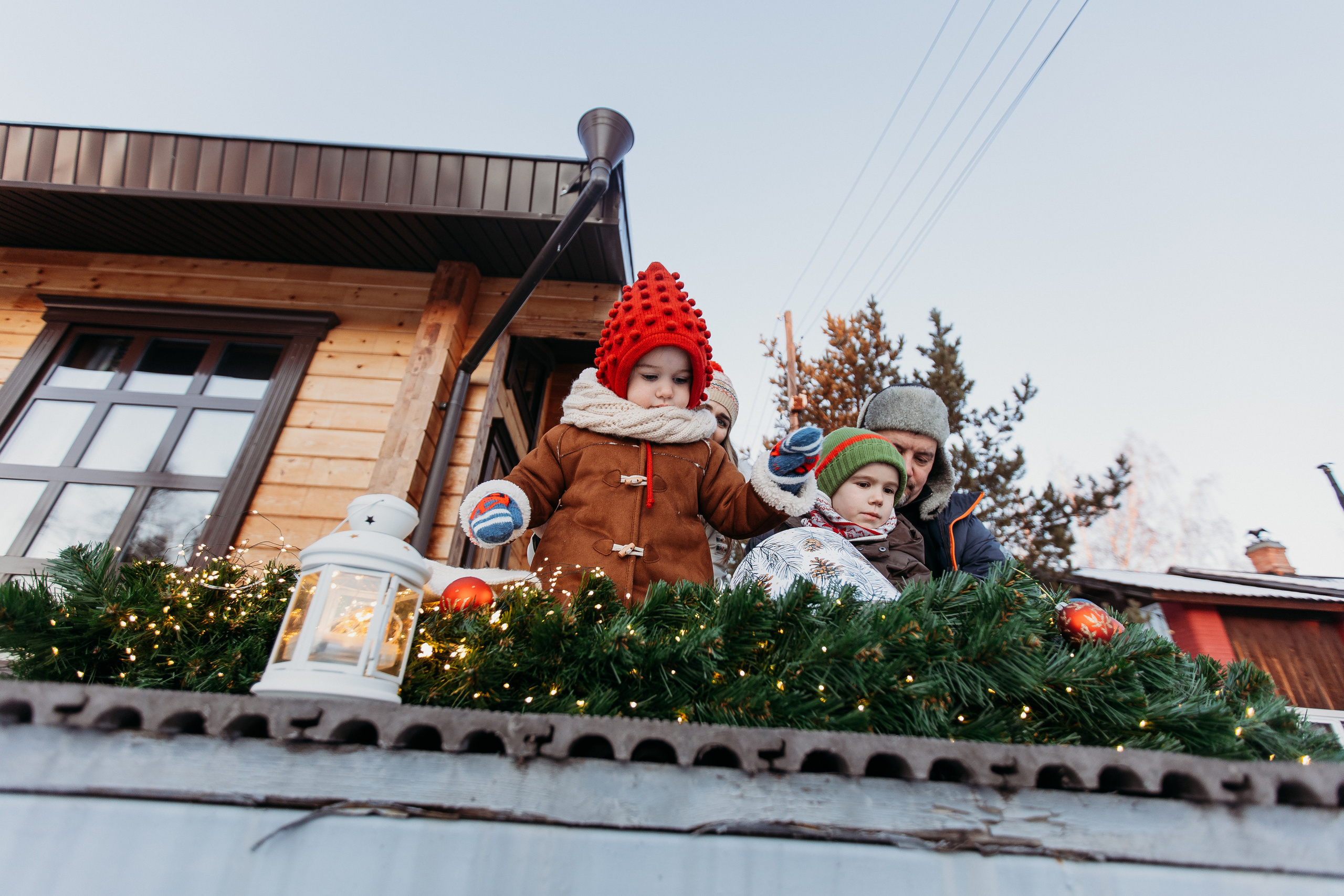 Тёплый новый год. Семейный фотограф Тюмень, фотограф на роды Салмина Мария