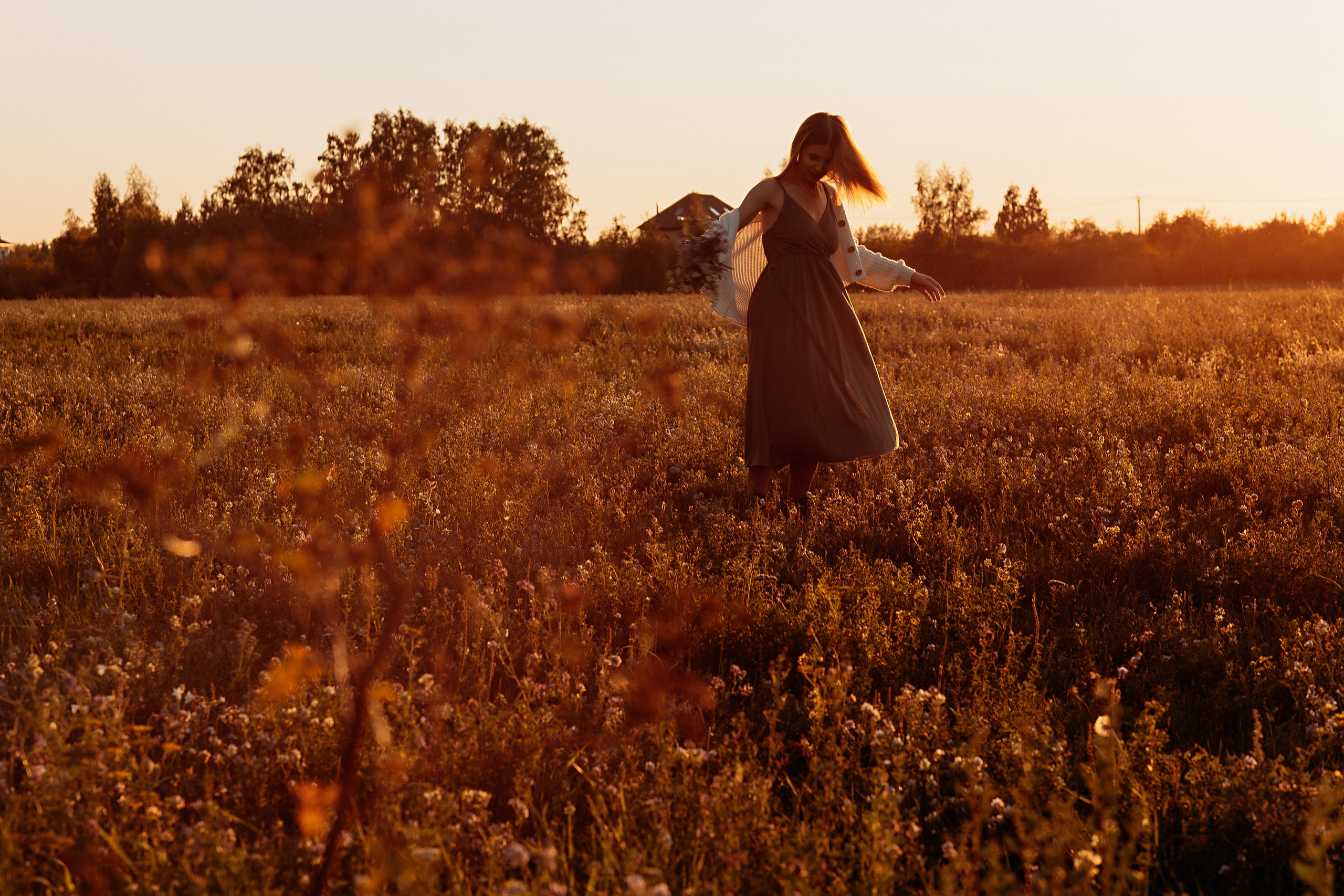 Поле. Семейный фотограф Тюмень, фотограф на роды Салмина Мария