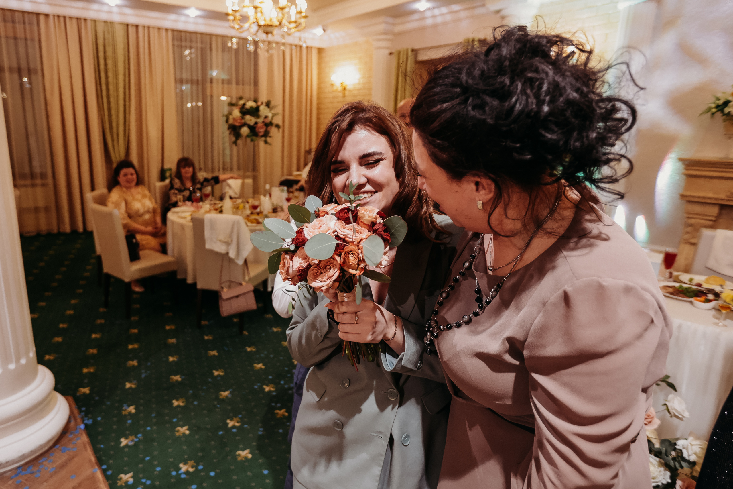 Банкет. Семейный фотограф Тюмень, фотограф на роды Салмина Мария