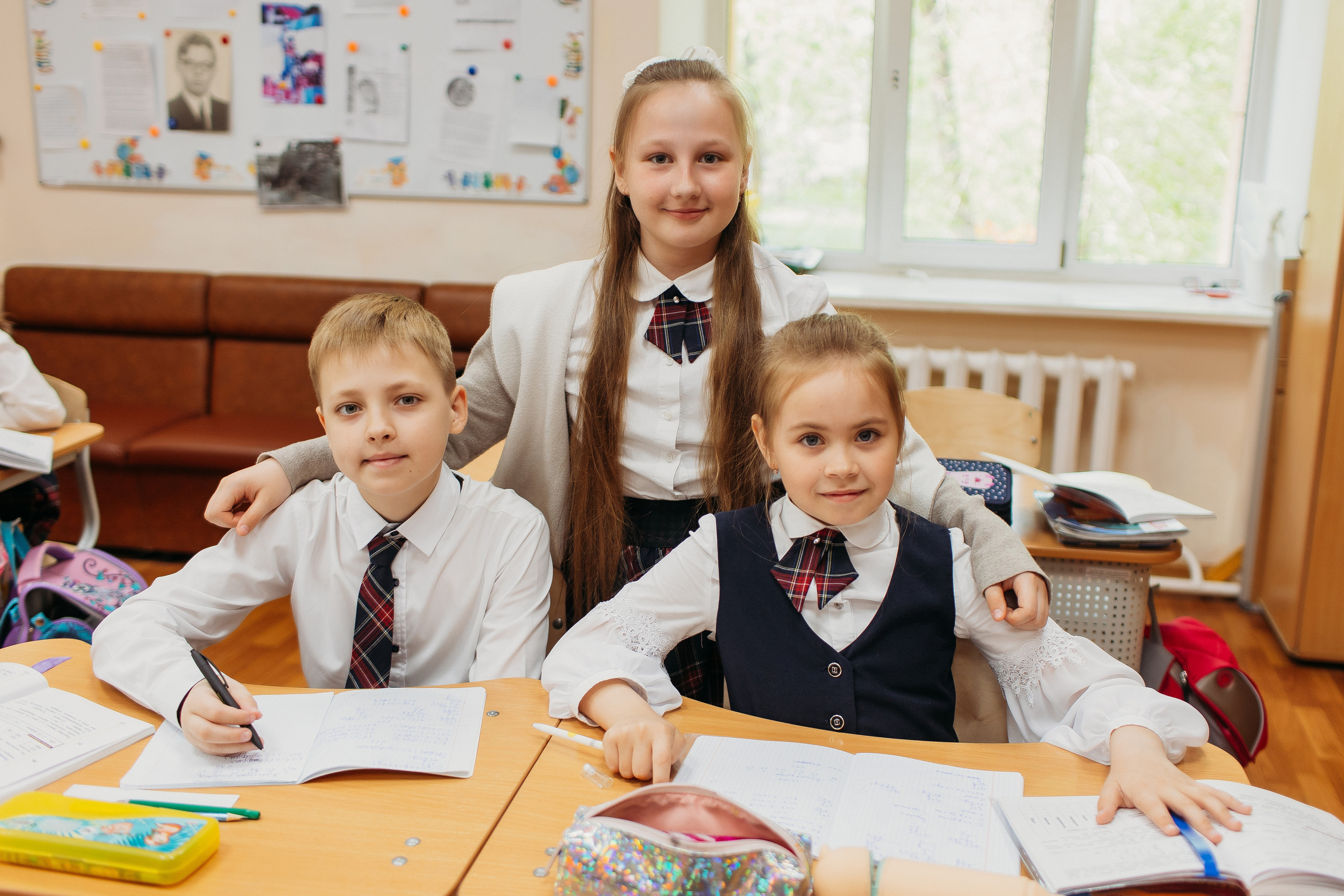 Школа 2 класс. Семейный фотограф Тюмень, фотограф на роды Салмина Мария