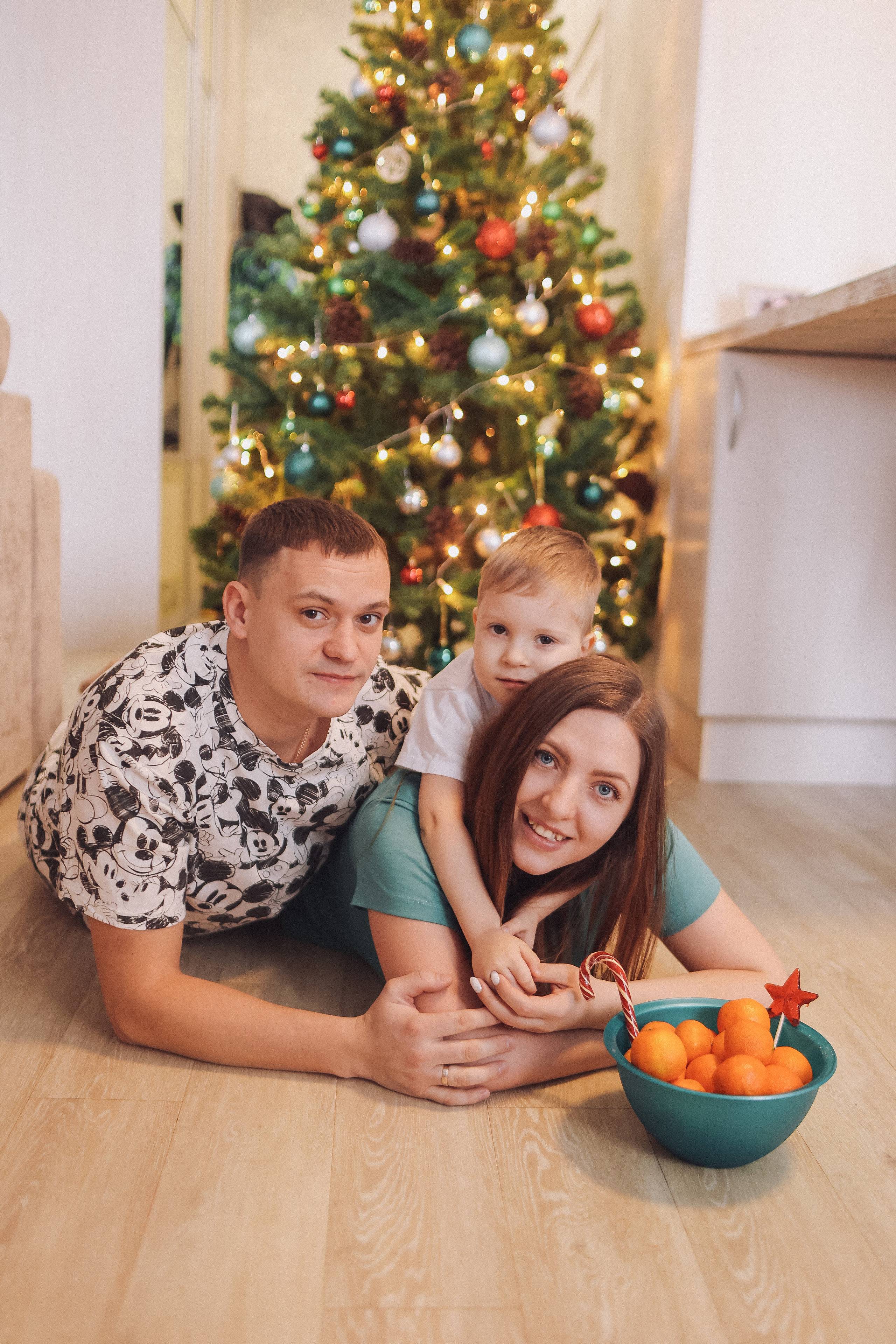 Новогодняя. Семейный фотограф Тюмень, фотограф на роды Салмина Мария