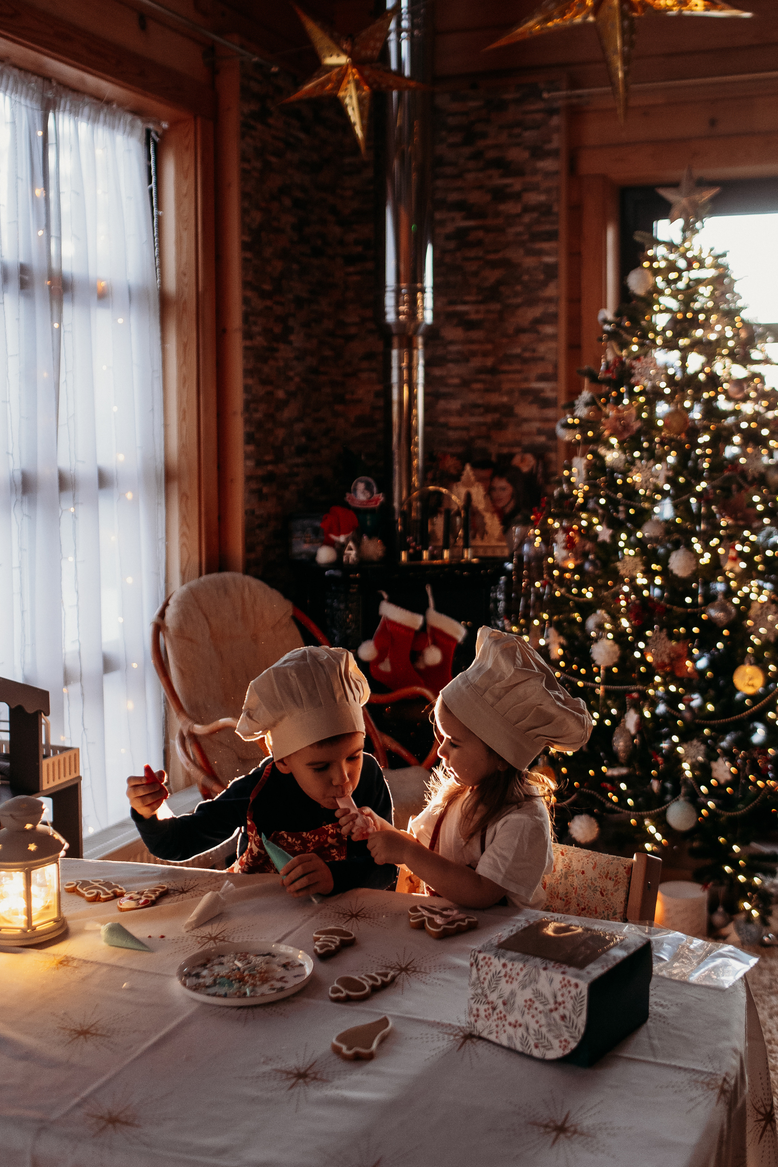 Тёплый новый год. Семейный фотограф Тюмень, фотограф на роды Салмина Мария