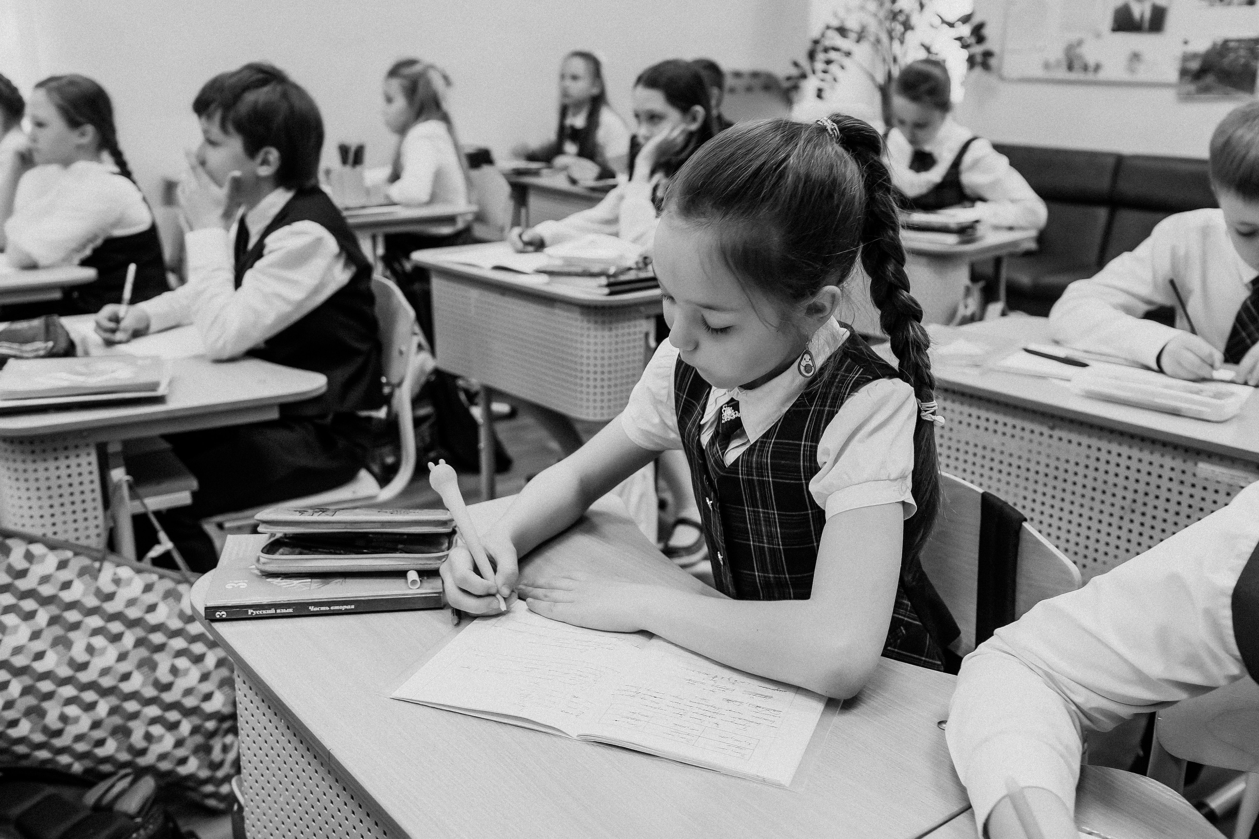 Школа 2 класс. Семейный фотограф Тюмень, фотограф на роды Салмина Мария