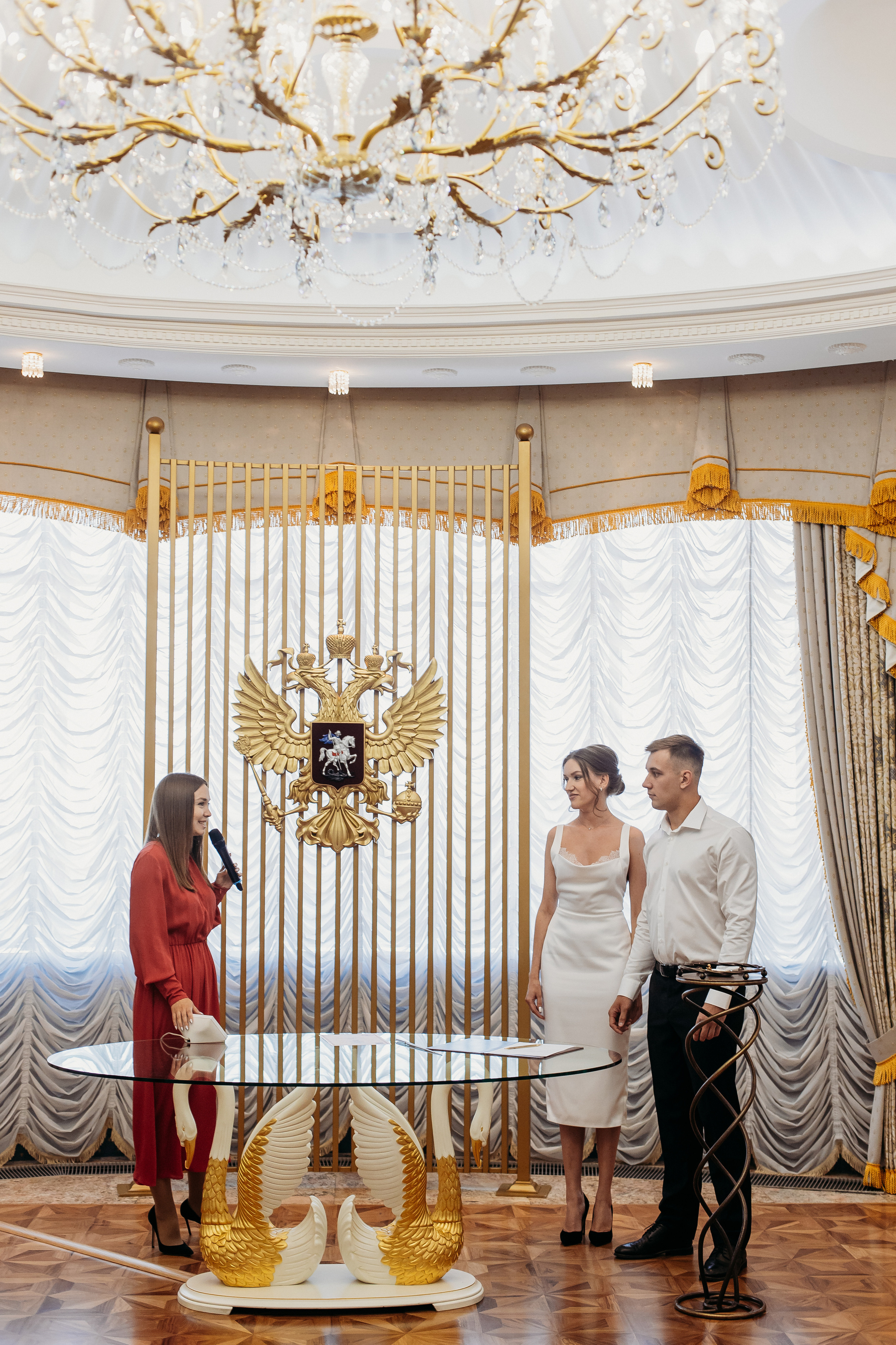 ЗАГС Малыгина. Семейный фотограф Тюмень, фотограф на роды Салмина Мария