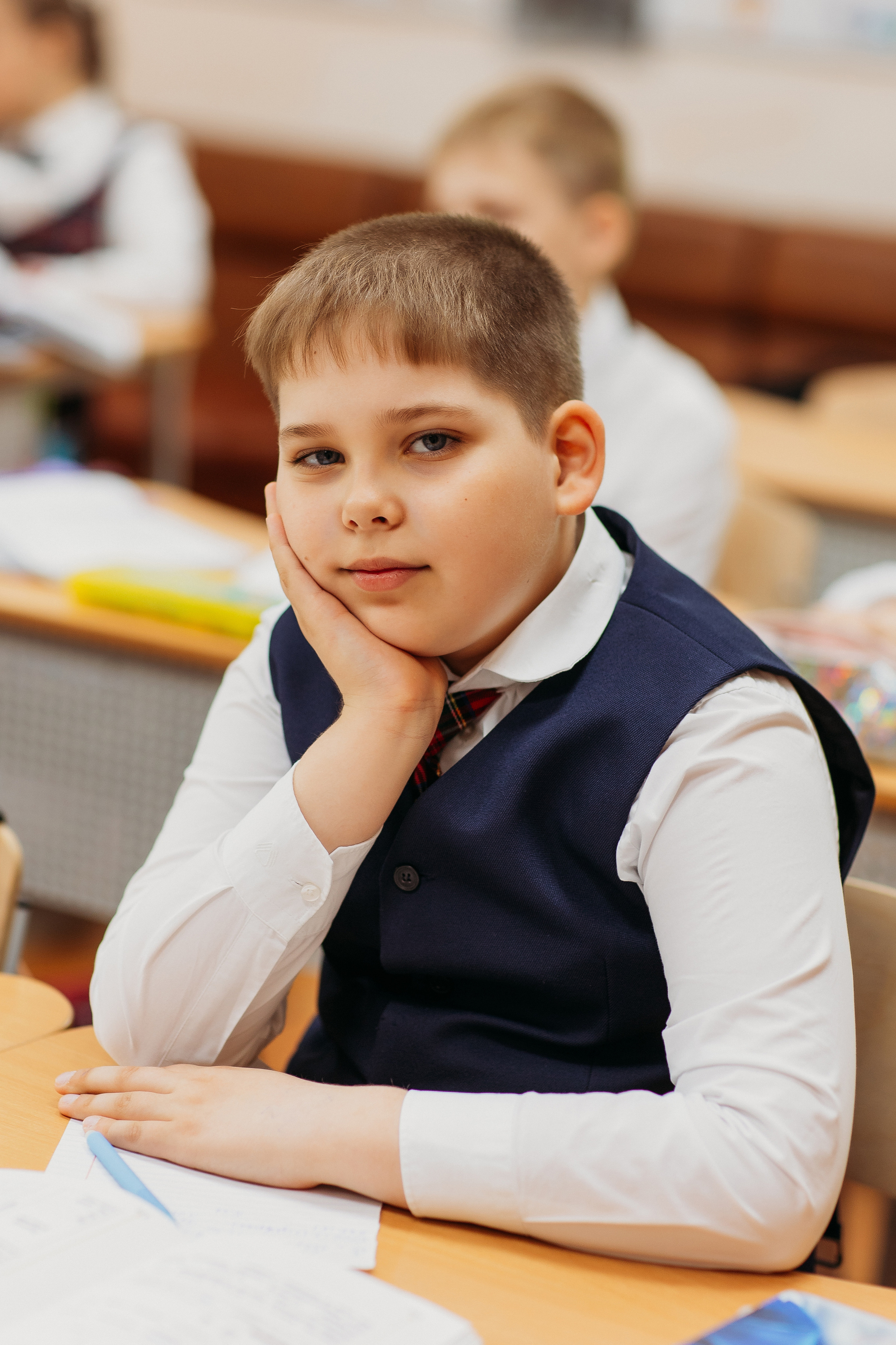 Школа 2 класс. Семейный фотограф Тюмень, фотограф на роды Салмина Мария