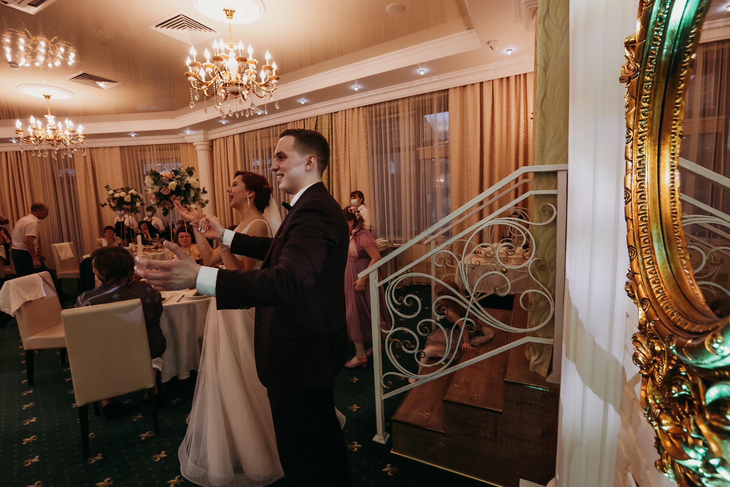 Банкет. Семейный фотограф Тюмень, фотограф на роды Салмина Мария