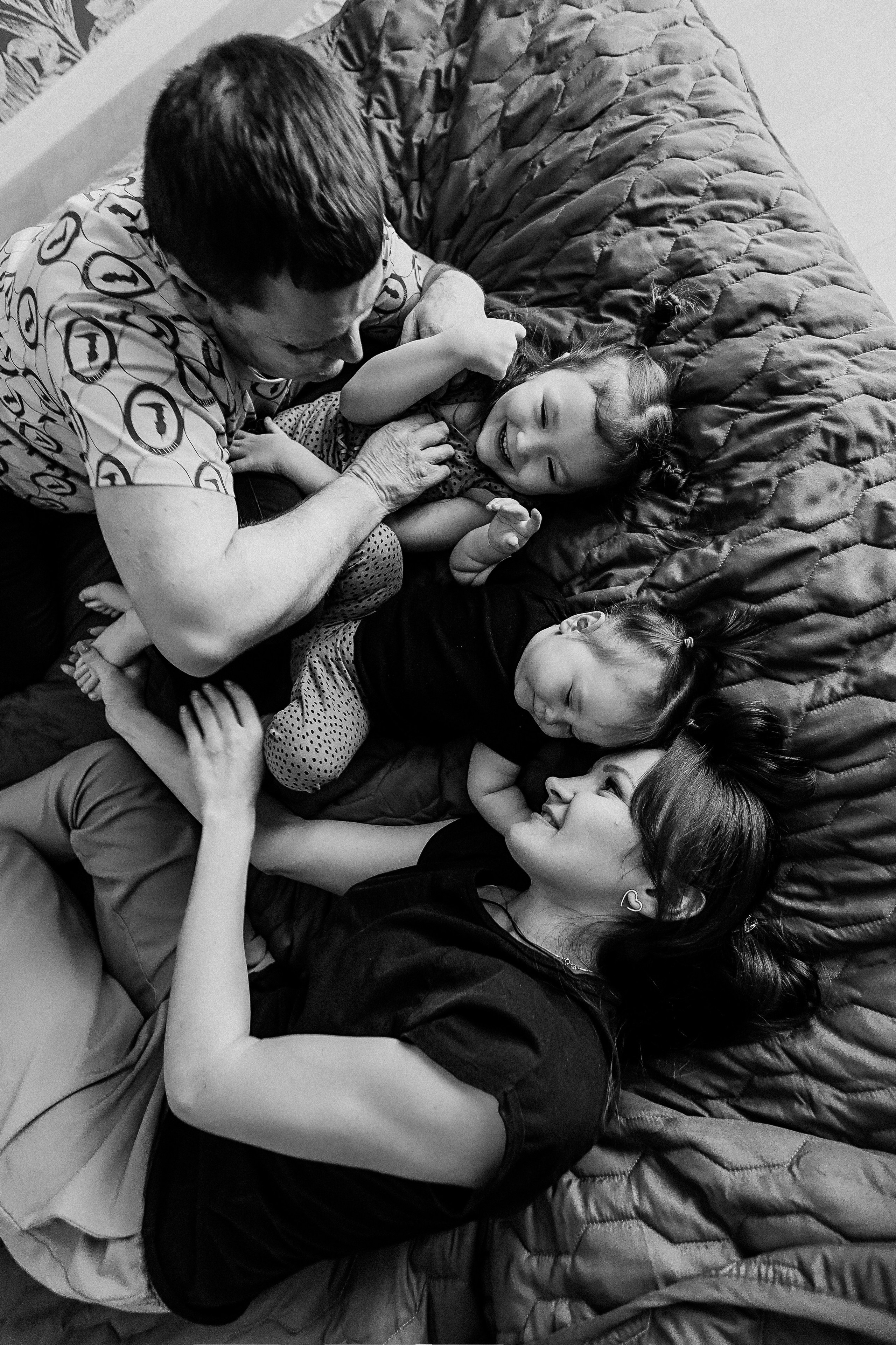 1 годик. Семейный фотограф Тюмень, фотограф на роды Салмина Мария