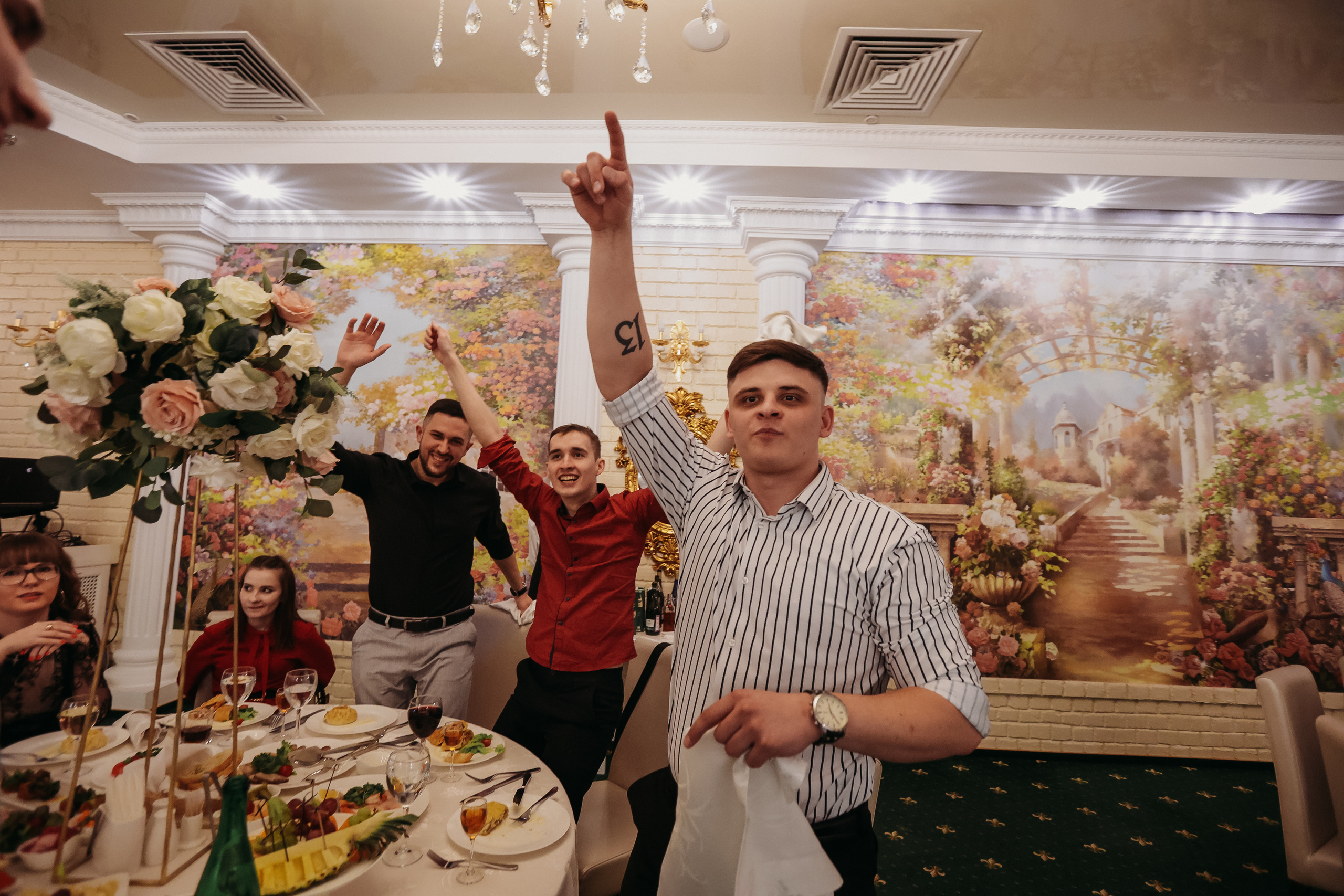 Банкет. Семейный фотограф Тюмень, фотограф на роды Салмина Мария