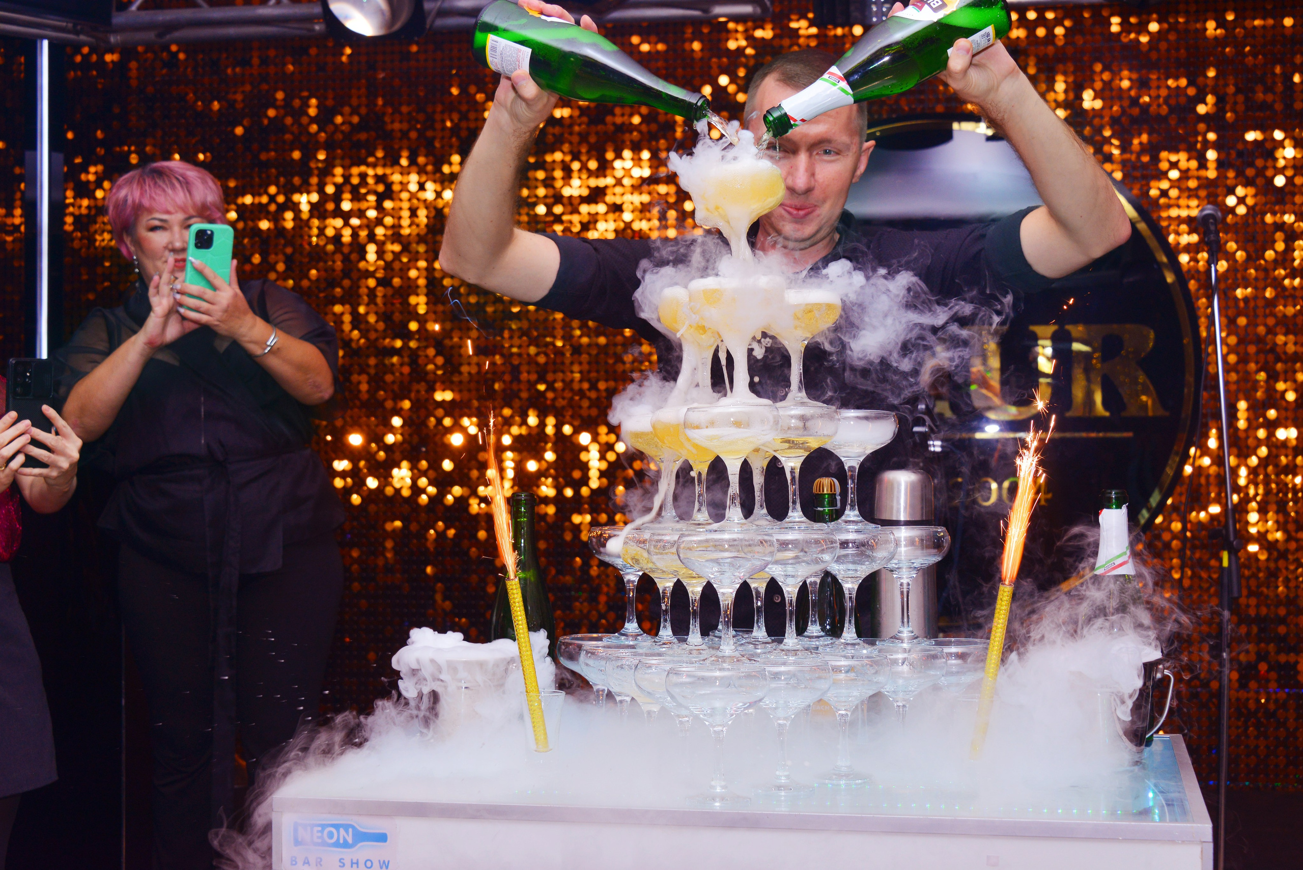 Юбилей. Фотосъёмка. Фотограф Сергей Авдеев-семейный и детский фотограф в Алматы