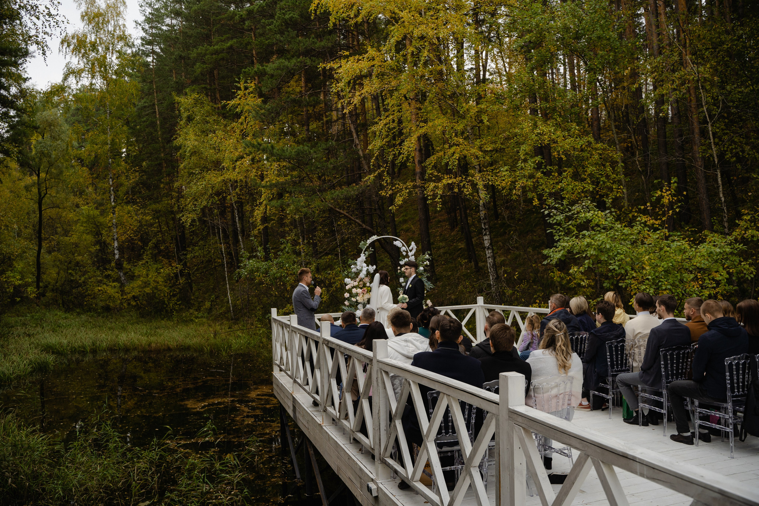 Ксения и Василий. Хвоя. Фотограф Аля Овчарова