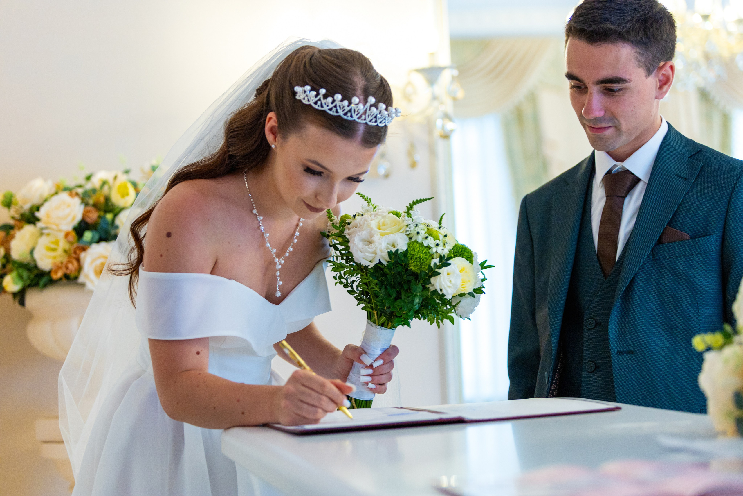 ЗАГС Роман и Валерия. Репортажный фотограф Анапа