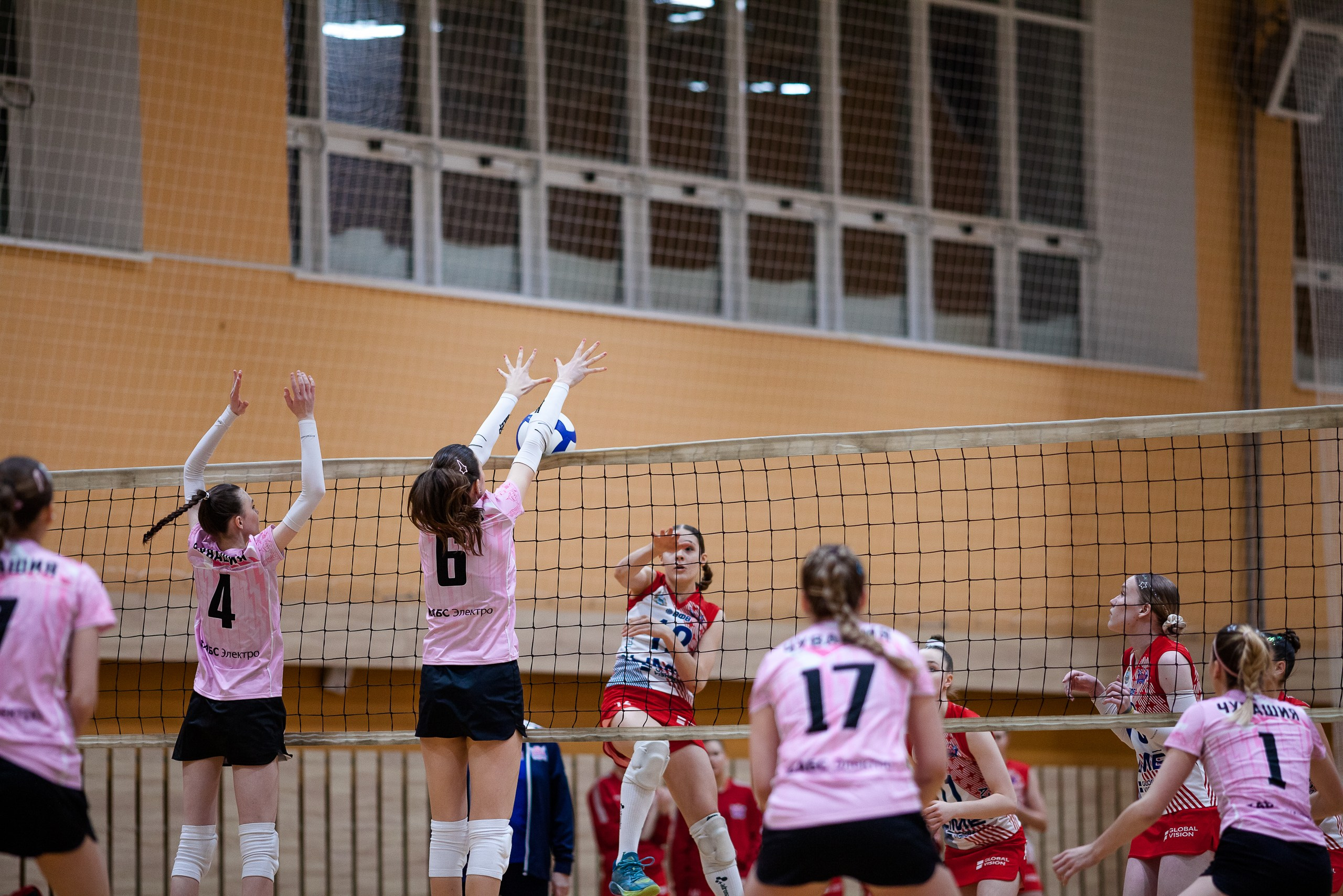 СШ11 — Искра / 1 игра. Фотография