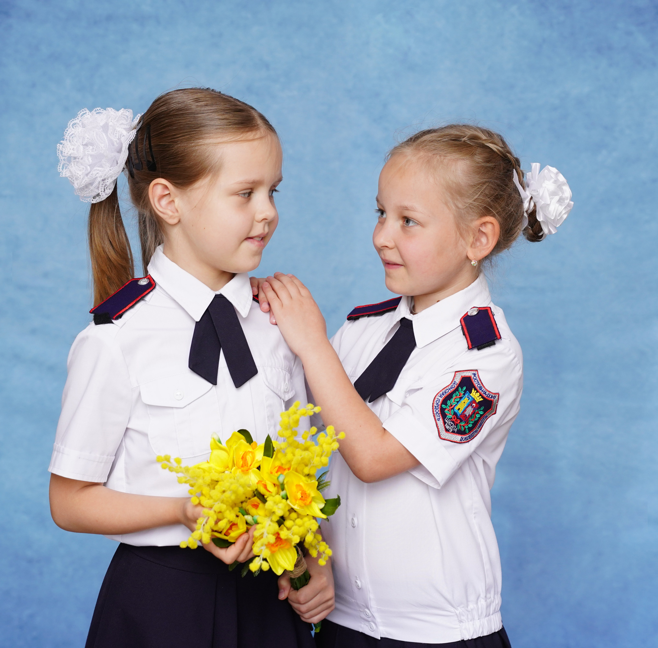 1 кл / мелкие группы //. MEMENTO.Выпускные альбомы, школьные, юбилейные и другие книги. Ростов-на-Дону