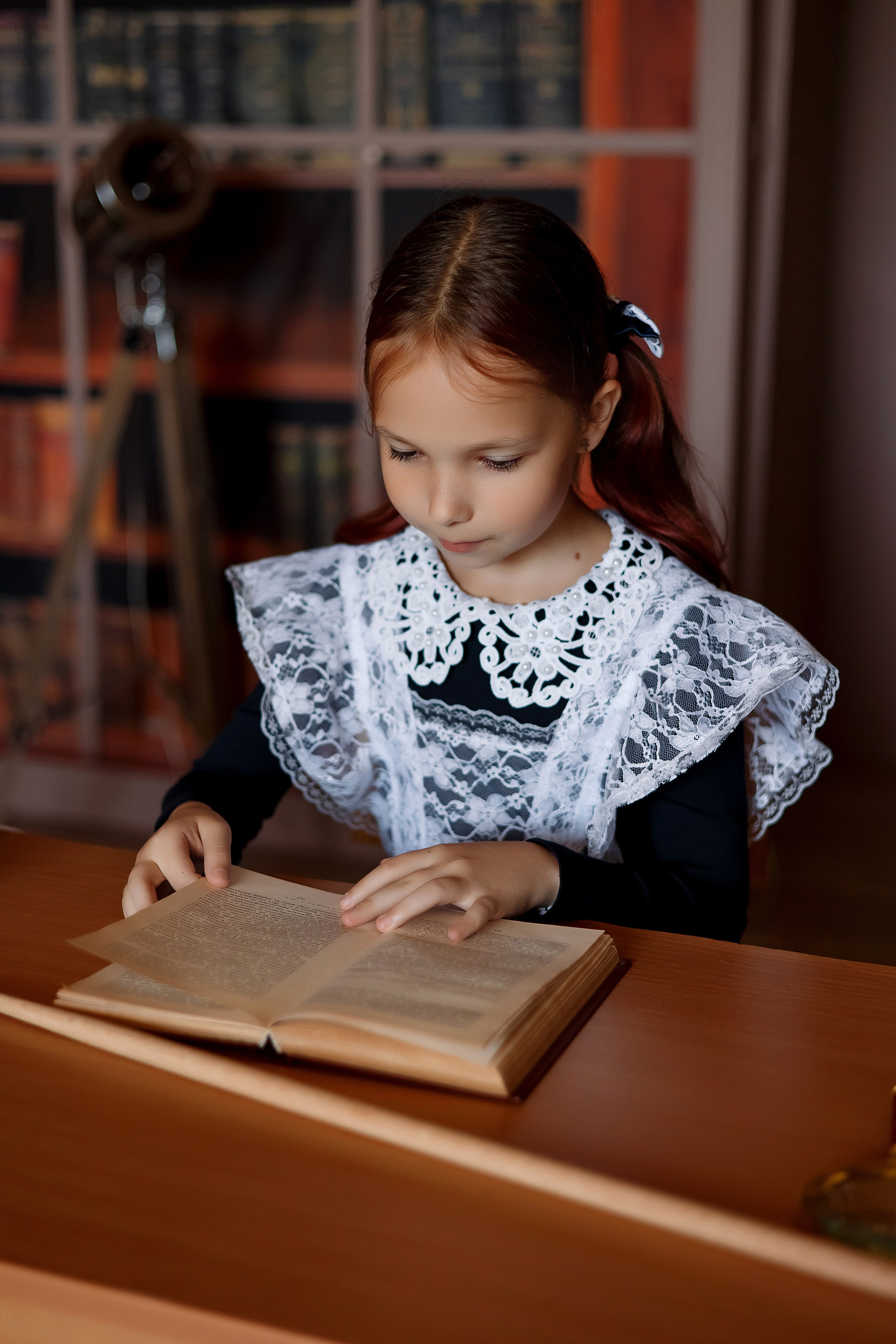 4 класс фотосессия в фотостудии. Фотограф Любовь Корниенко, Примоский край