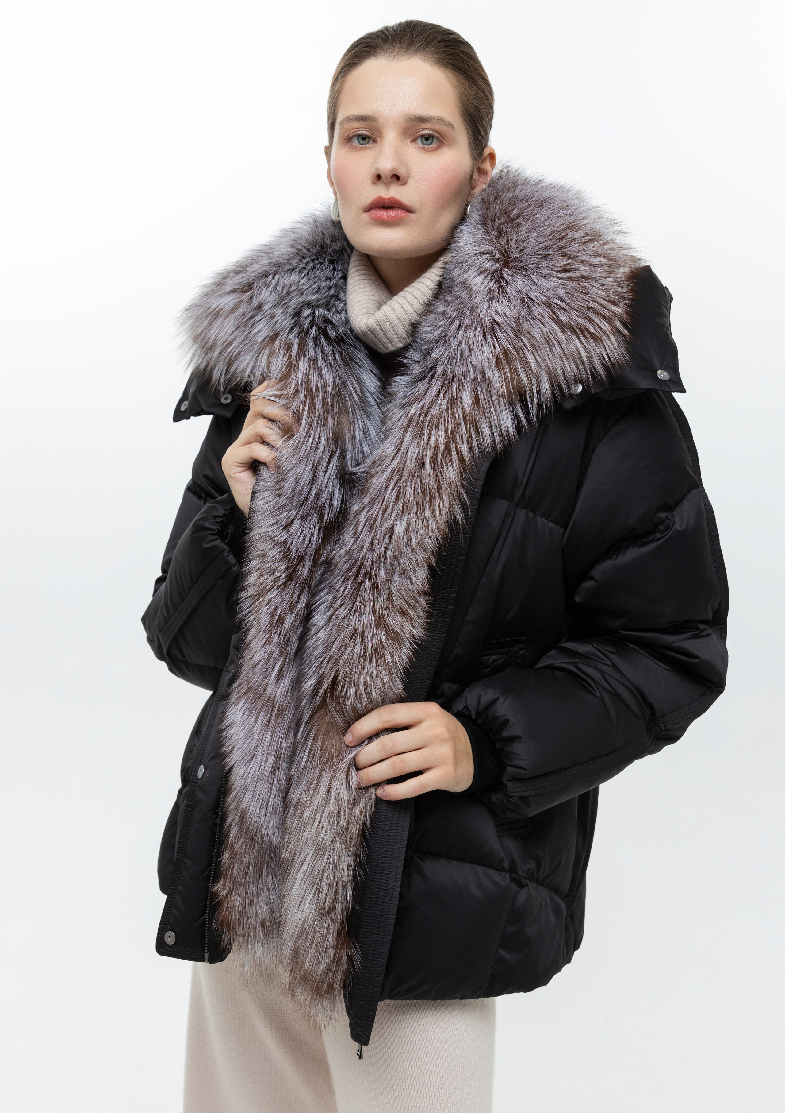 Каталог. Верхняя одежда + трикотаж бренда. 4ч,. Визажист для брендов, Фэшн продюсер Олеся Глушкова