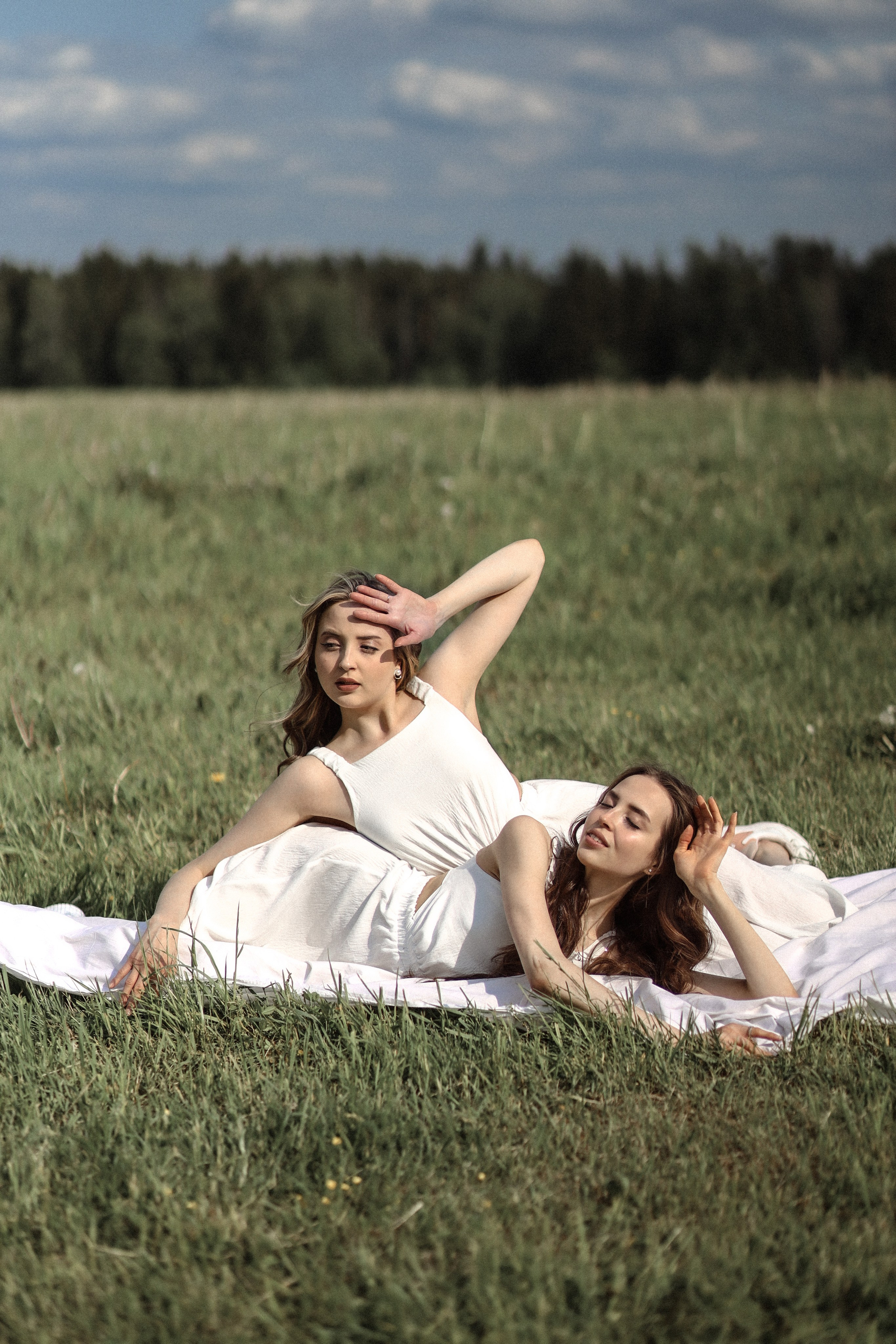 Sisters. Kharchenkotatianaweddingphoto