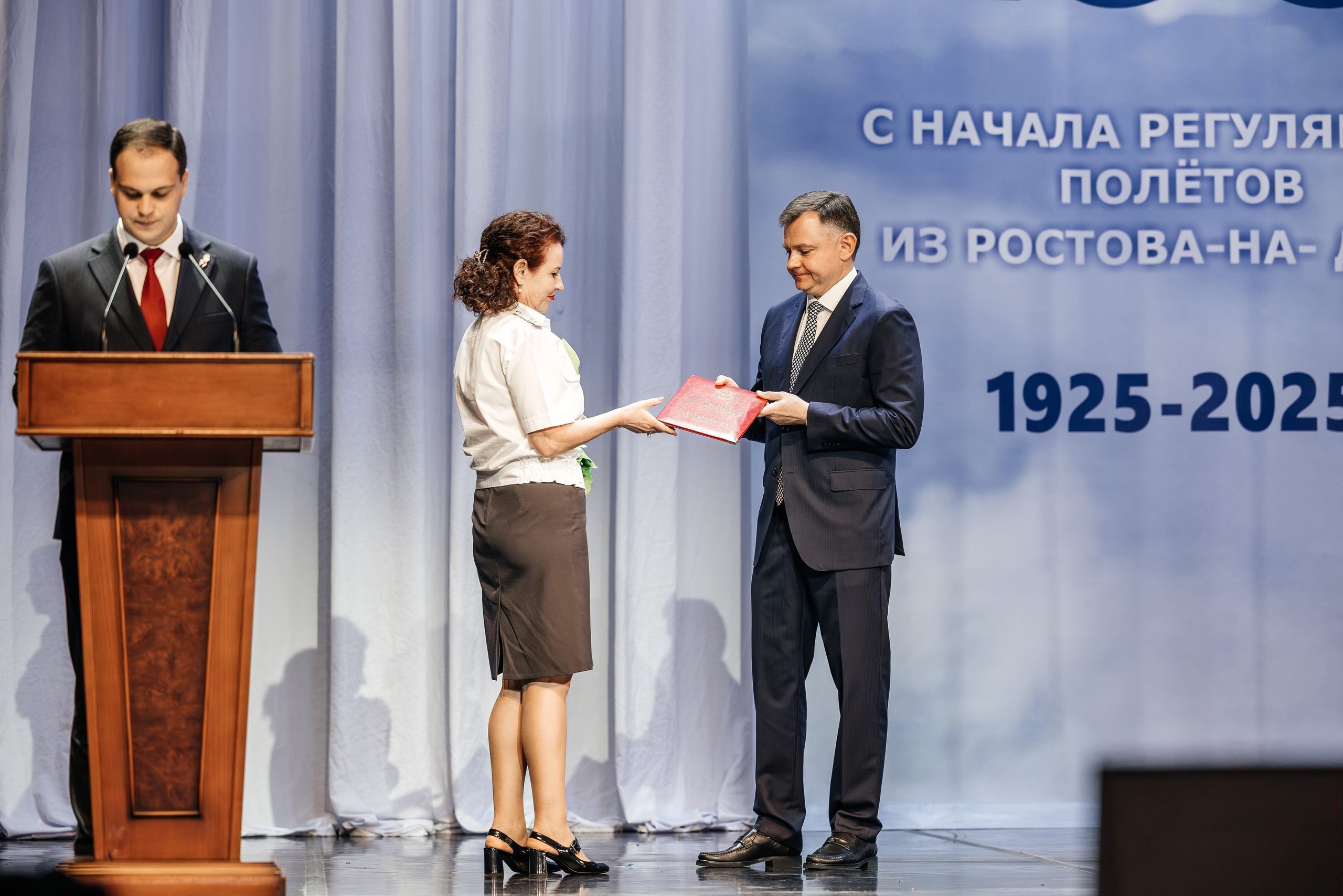 100 ЛЕТ РЕГУЛЯРНЫХ ПОЛЕТОВ ИЗ РОСТОВА-НА-ДОНУ. Свадебный и репортажный фотограф в Ростове-на-Дону Павел Кислов