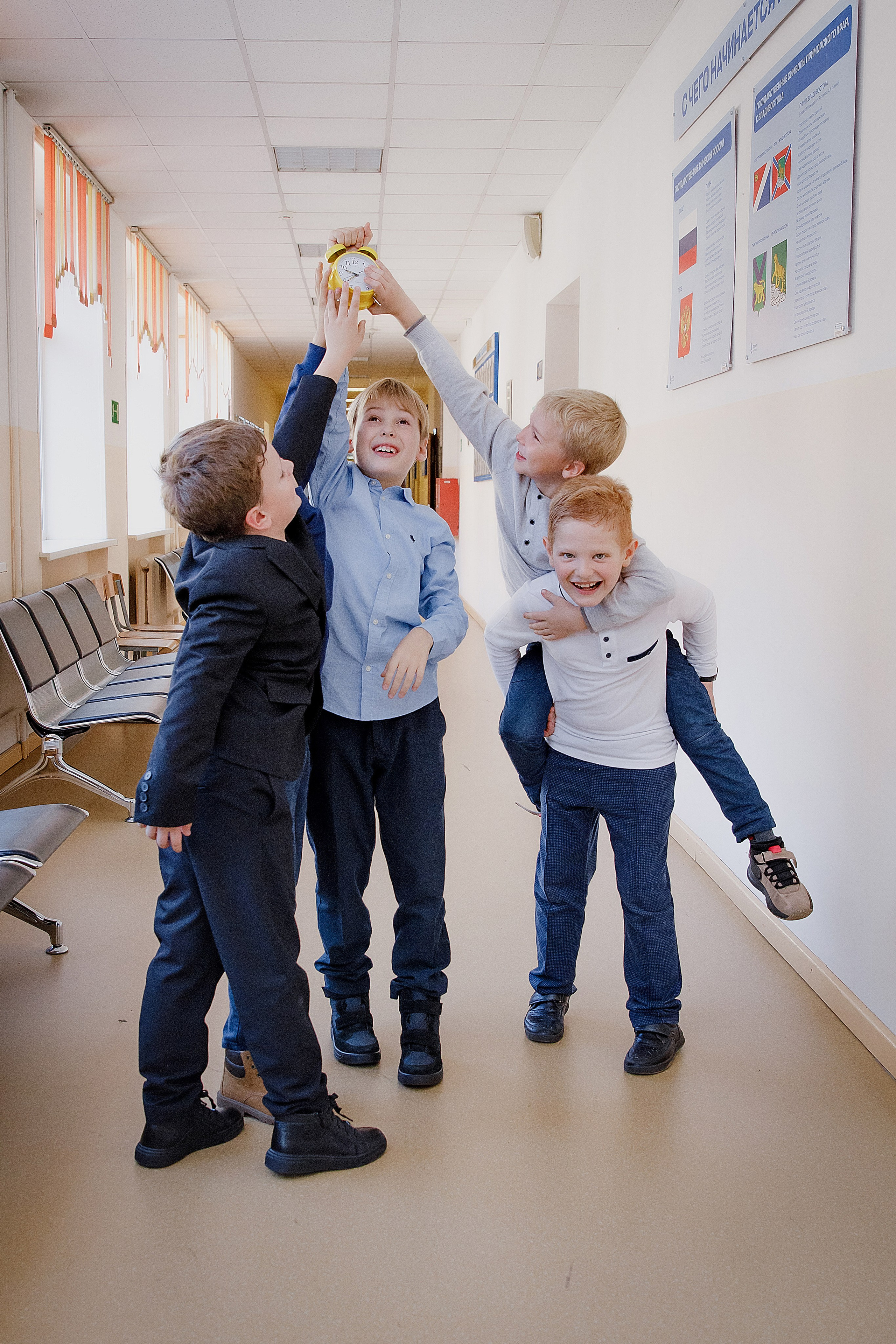 Гимназия ДВФУ. Photoalbum-vl.ru