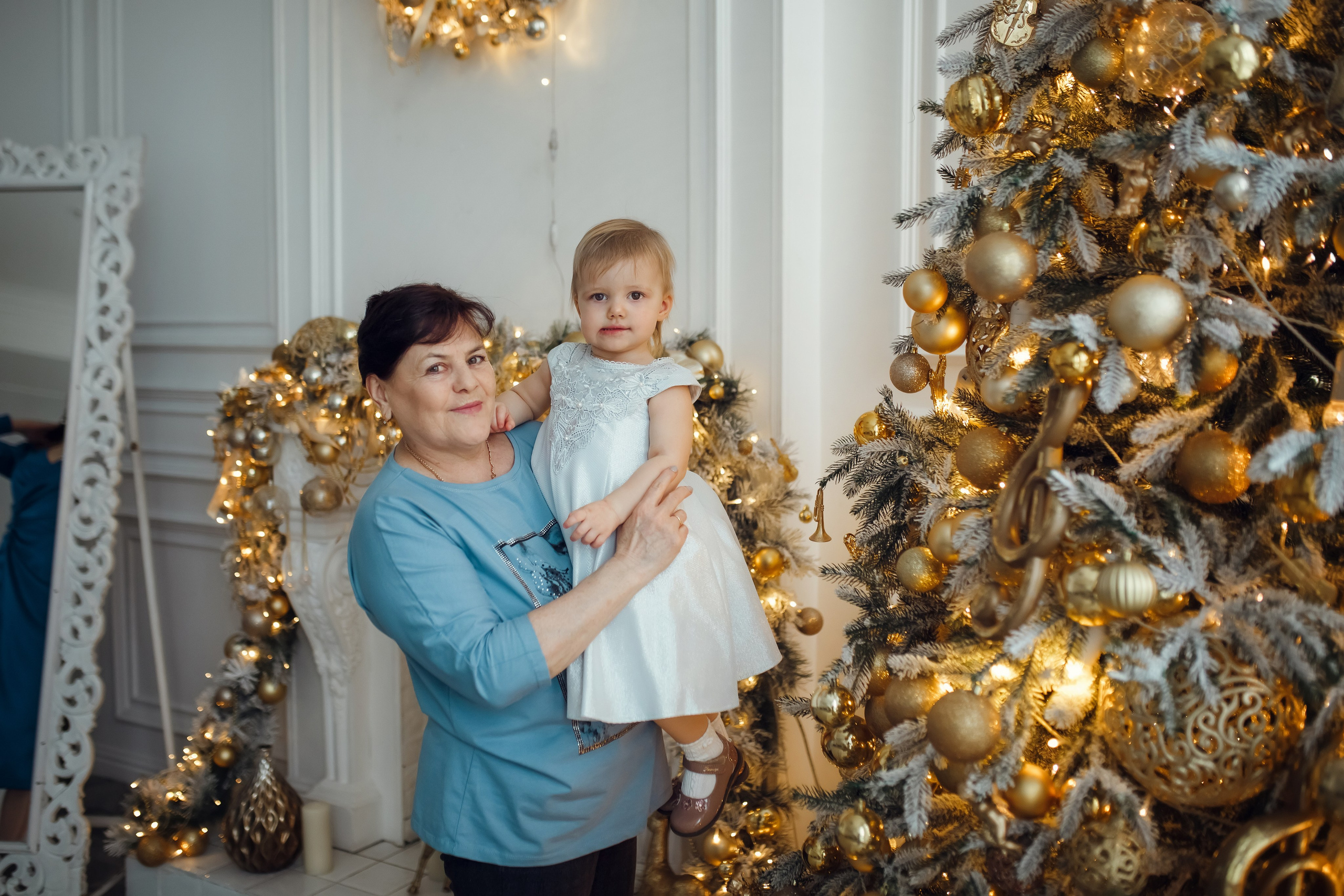 Машенька и Светлана. Фотограф на Крещение, семейный фотограф в Москве