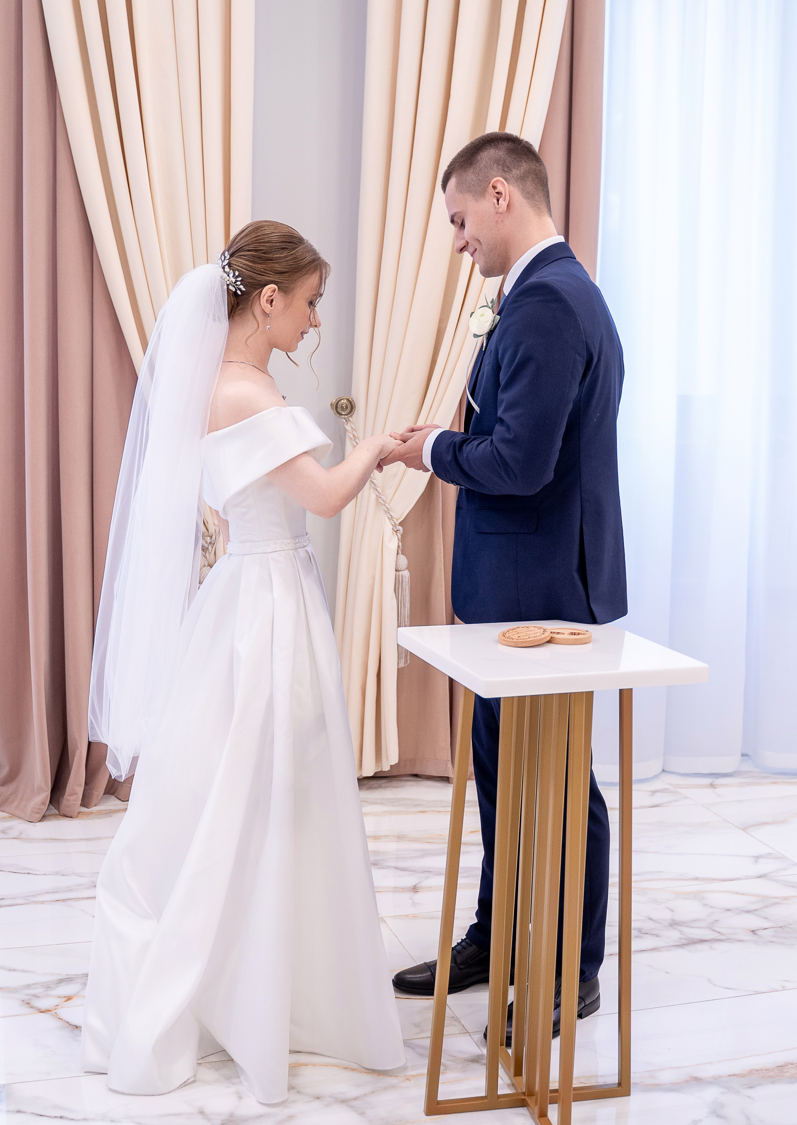 Александр и Виктория. Архив