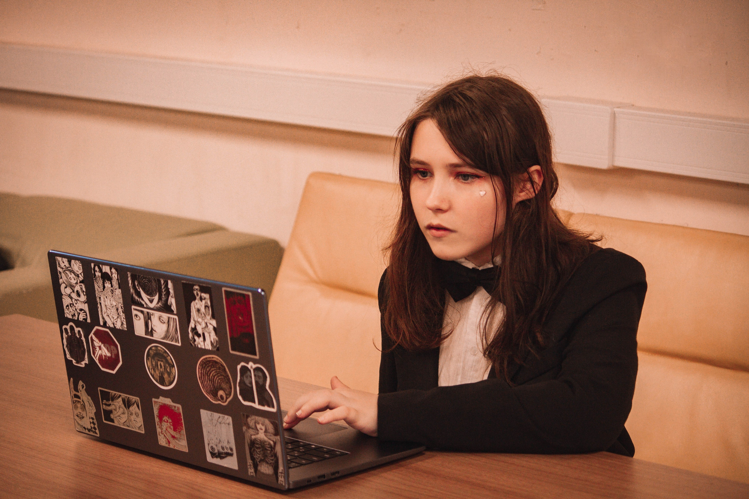 ЖЕНСКИЙ ГЕЙМДЖЕМ — Творческий сбор разработчиц. Создадим шедевр? Виталина и её фотоискусство