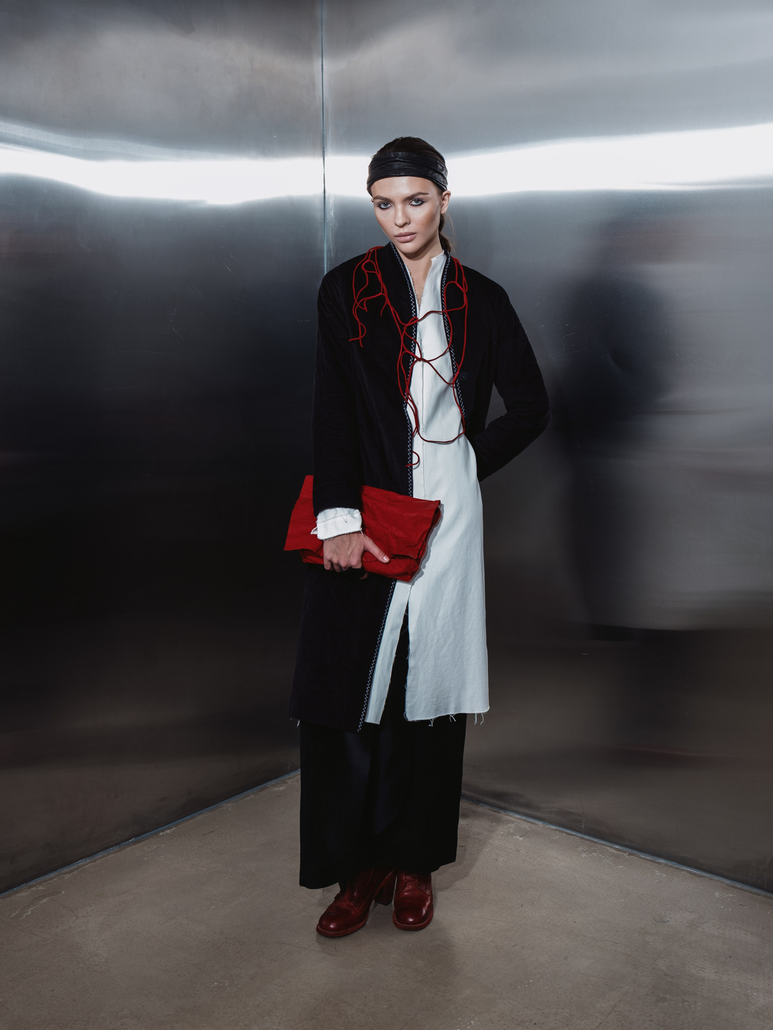 JULIA FOM. Репортажный и портретный фотограф в Москве Илья Спиридонов