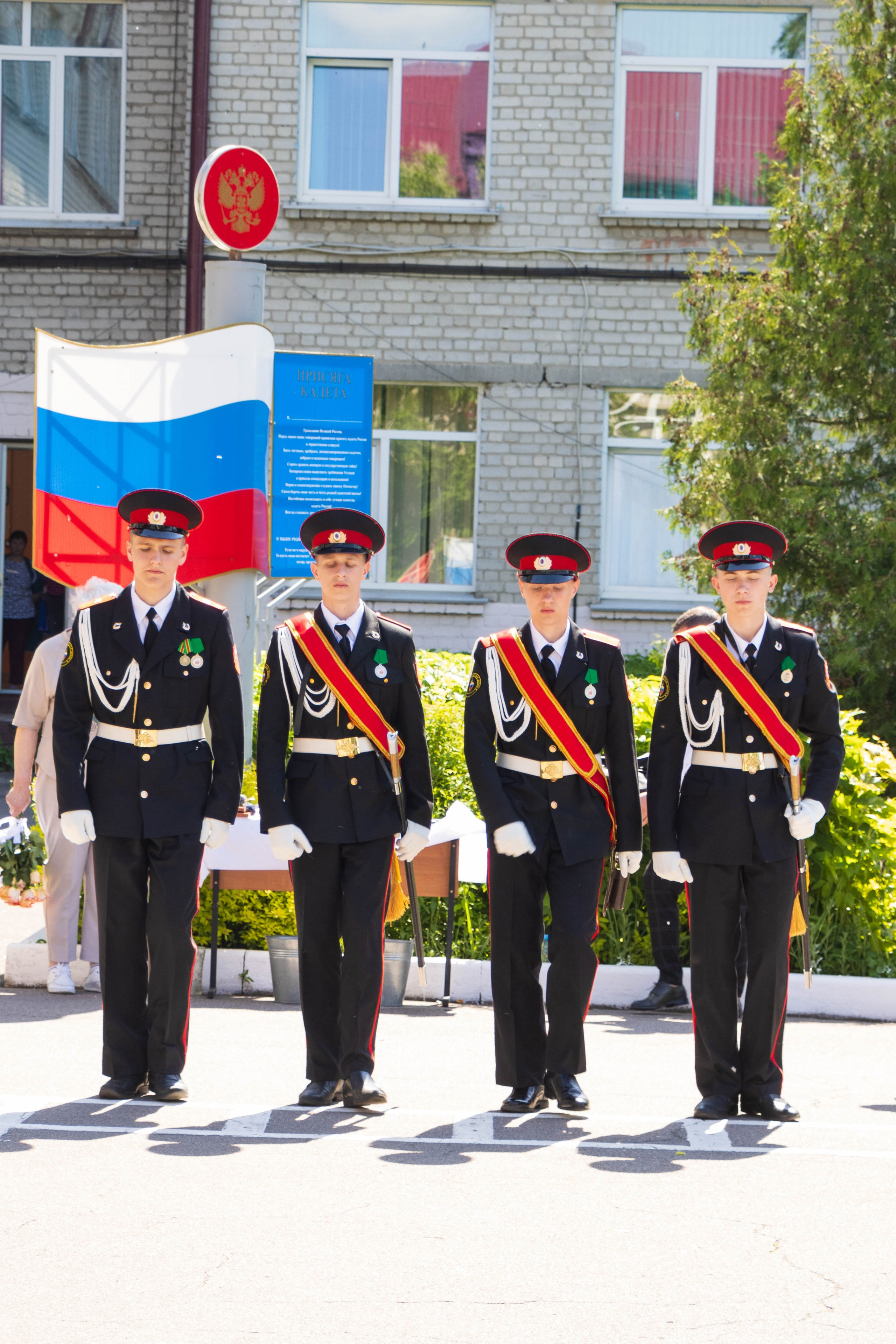 Последний звонок 2025 взвод 8"б». Фотограф Татьяна Матрос