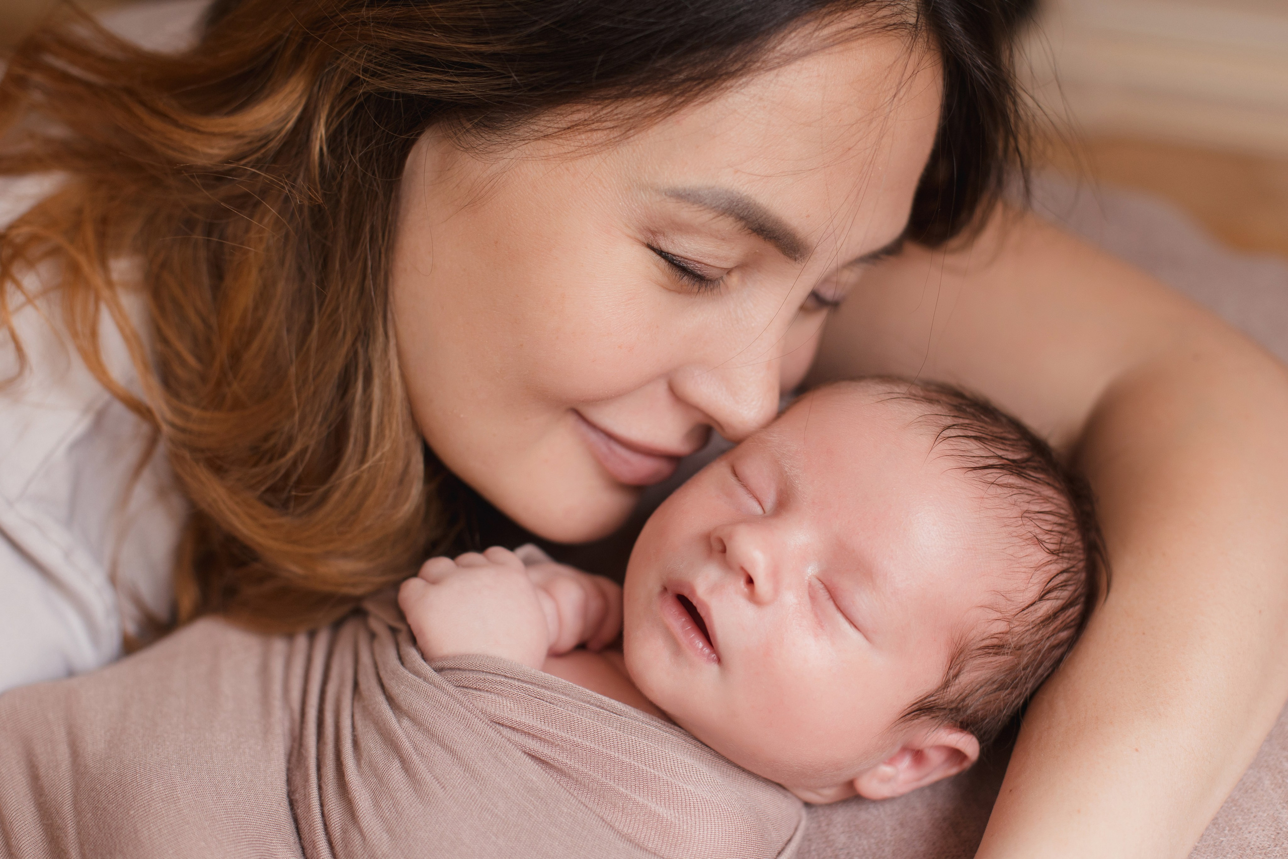 Фотостудия для новорожденных и малышей в Твери — «На ручках»