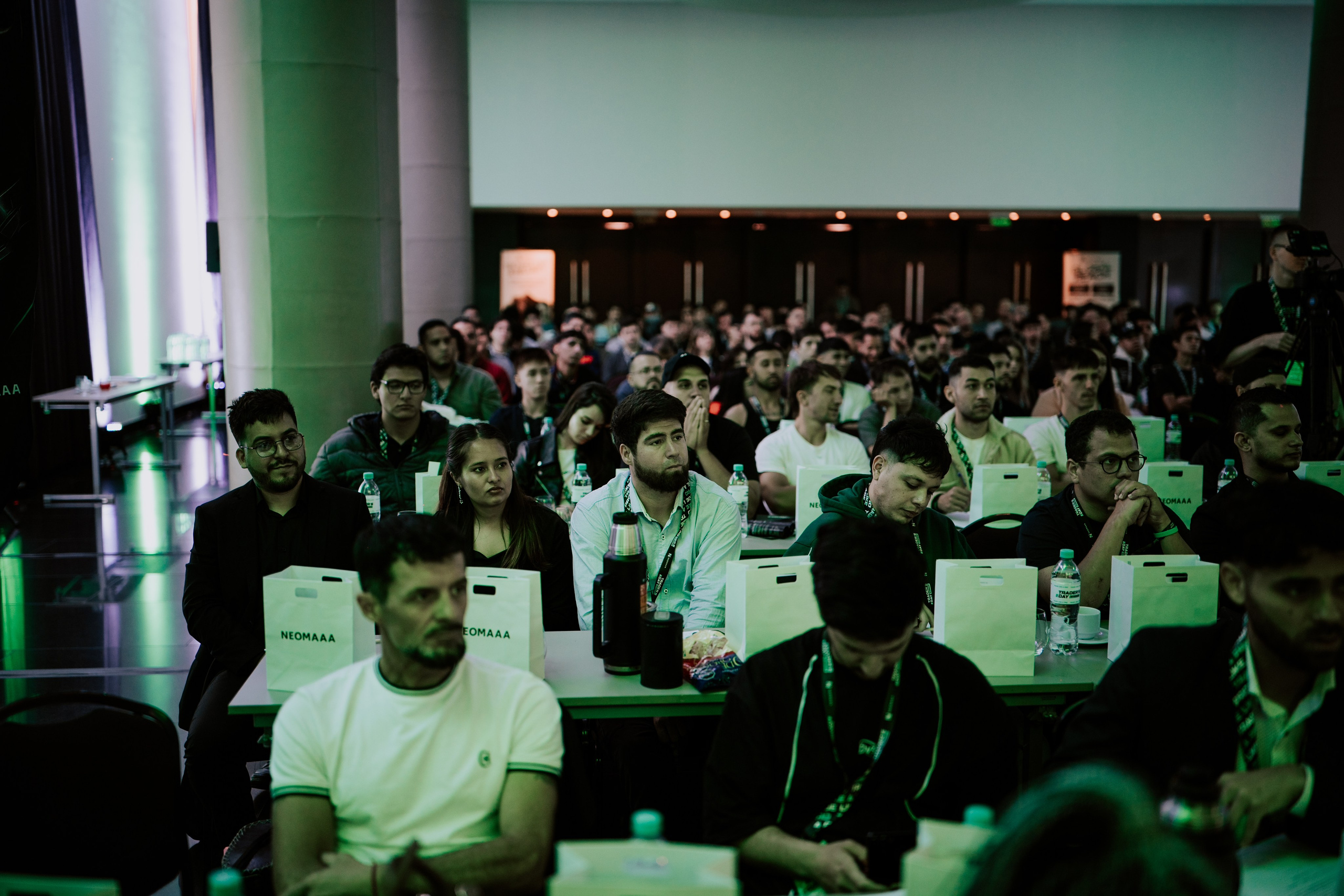 TRADERS DAY By NeomAAA Argentina. NeomAAA Funds Gallery