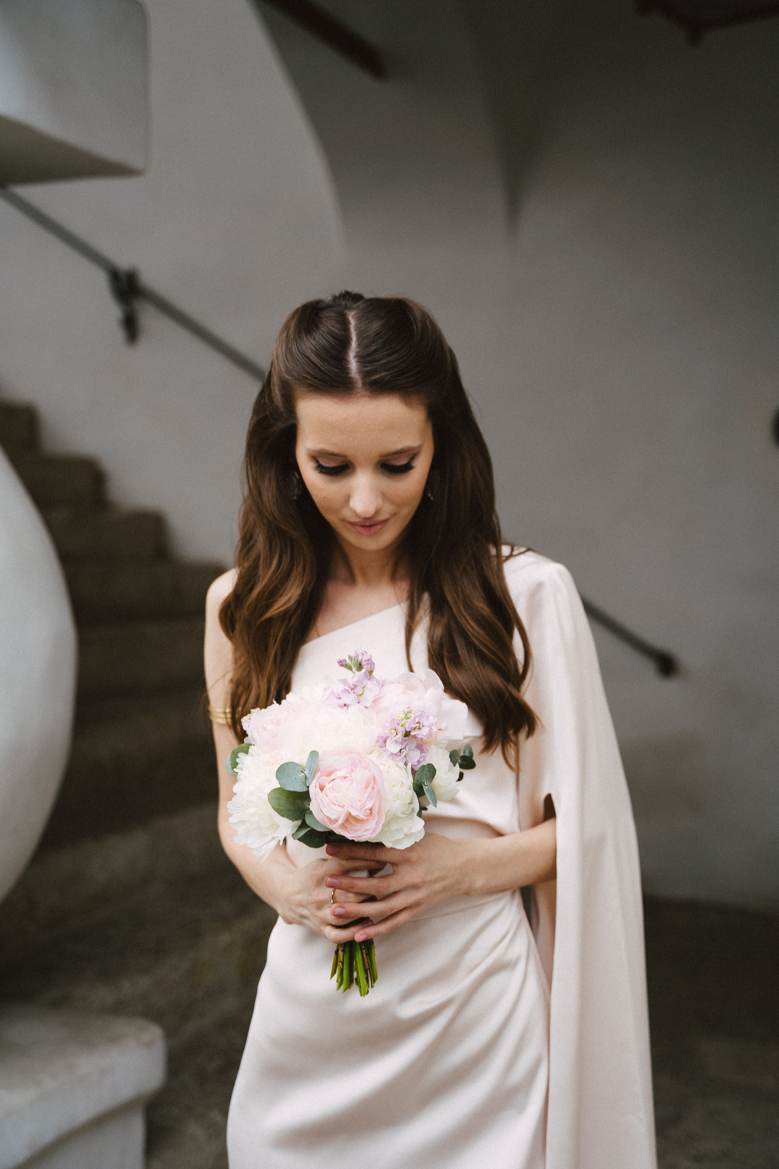 Свадебная фотосъемка в Пскове. Свадебный и семейный фотограф в Пскове и Острове Света Суворова