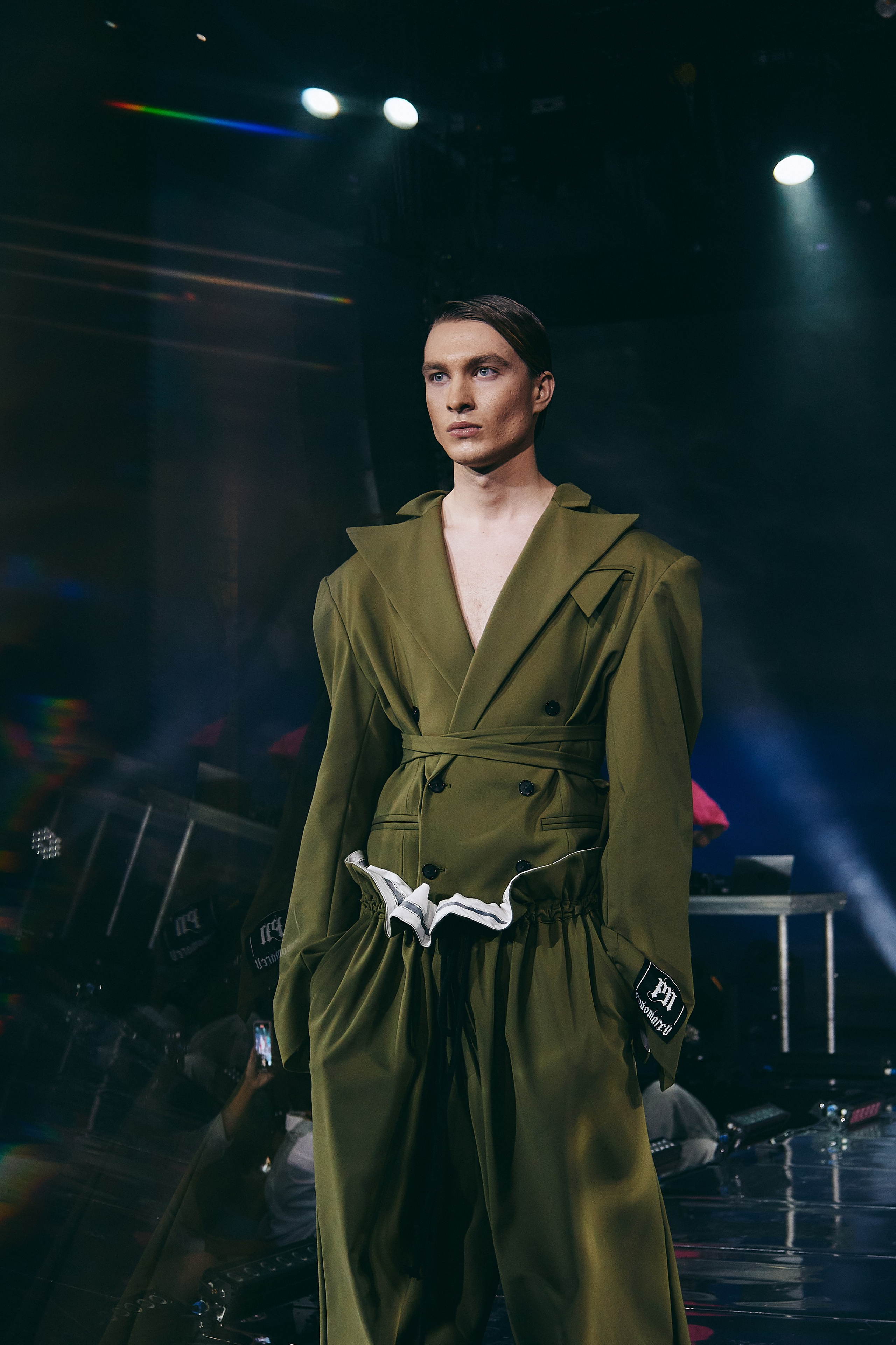 NEW ERA DESIGNER ANDREY PONOMAREV