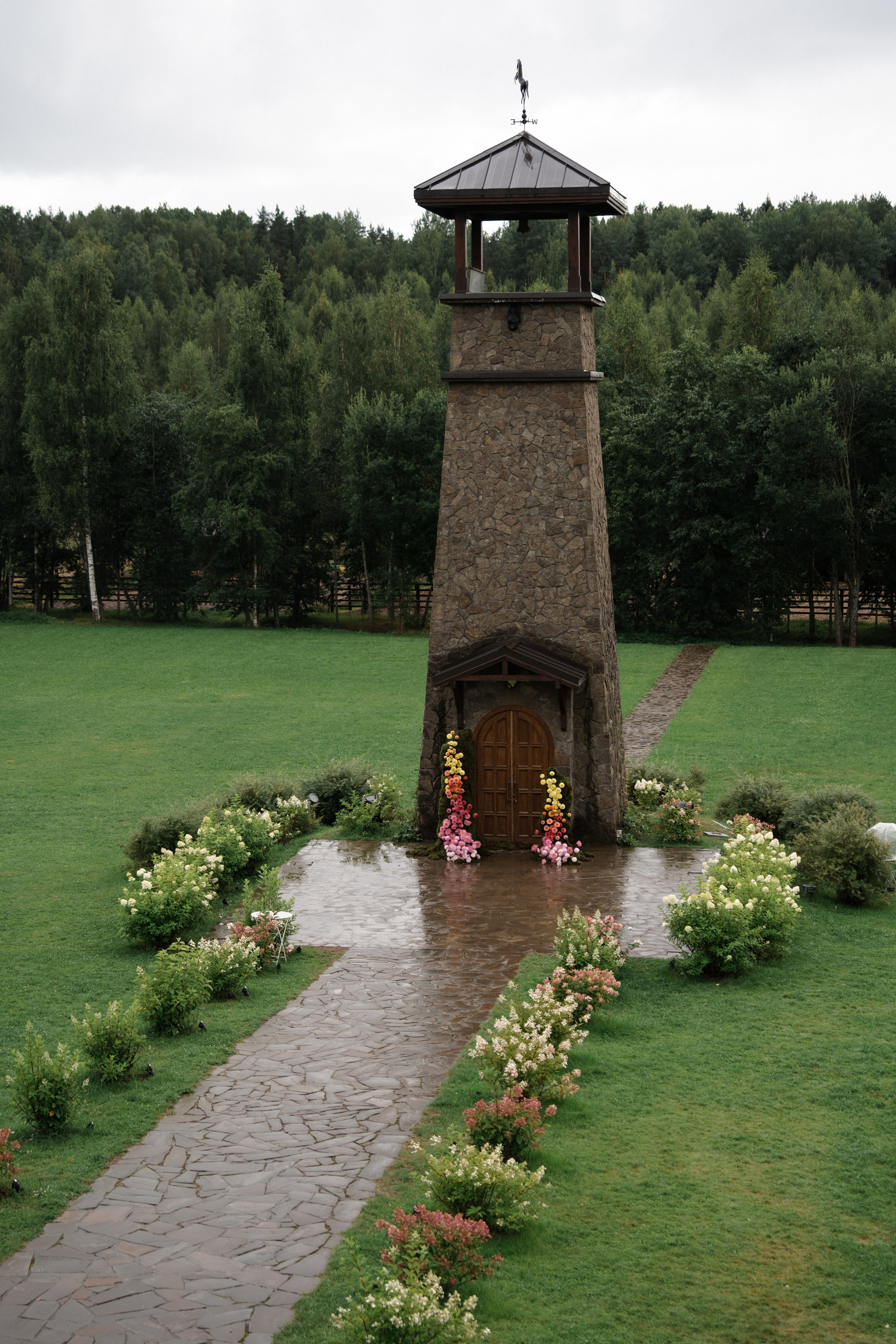 Валерия & Павел. Яркая свадьба в стиле модерн на природе. Свадебный фотограф организатор в Санкт-Петербурге Ассоль Опарина