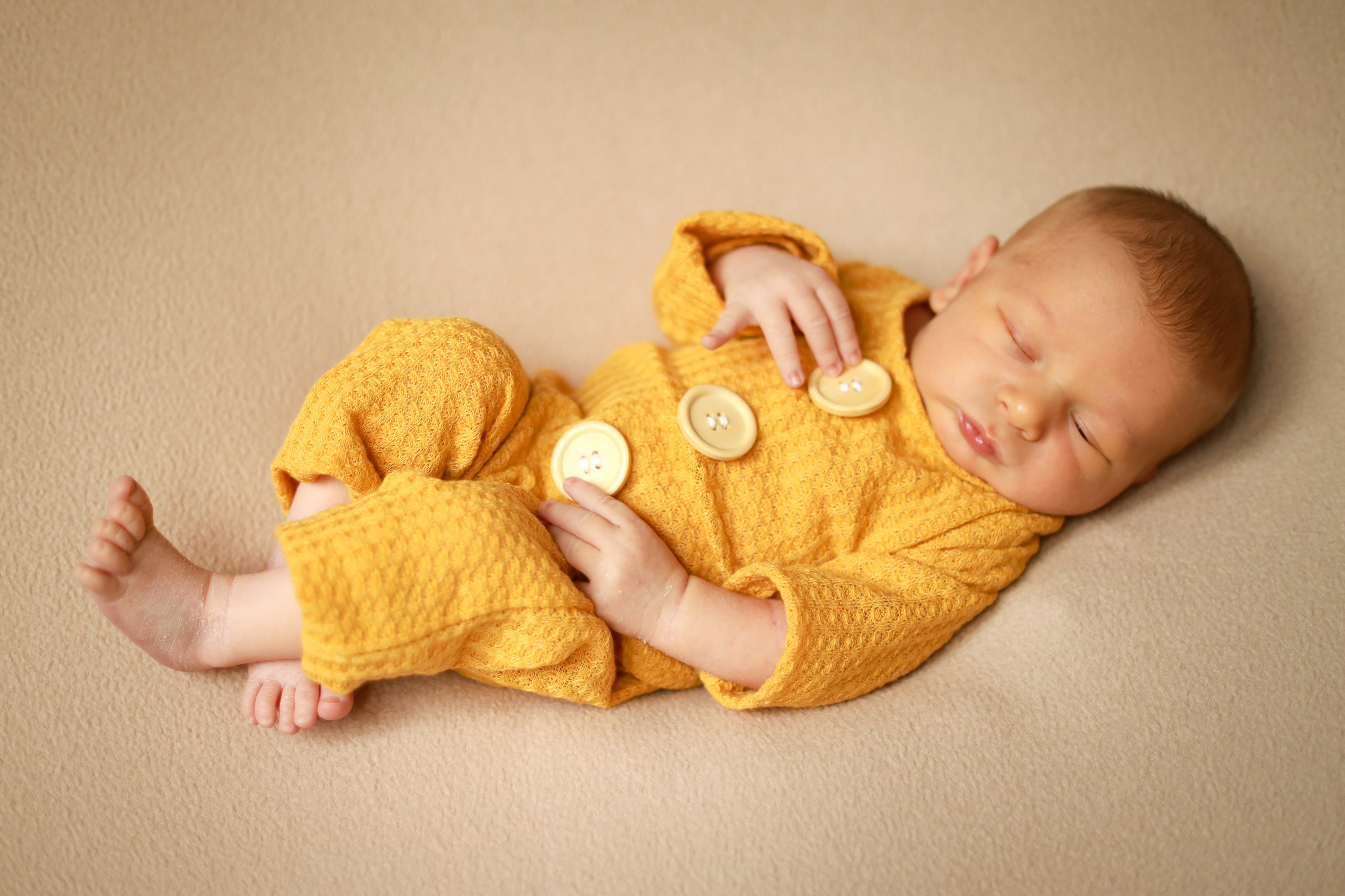 Ньюборн съёмка в студии. Семейный и Детский фотограф в Краснодаре Дарья Насаченко