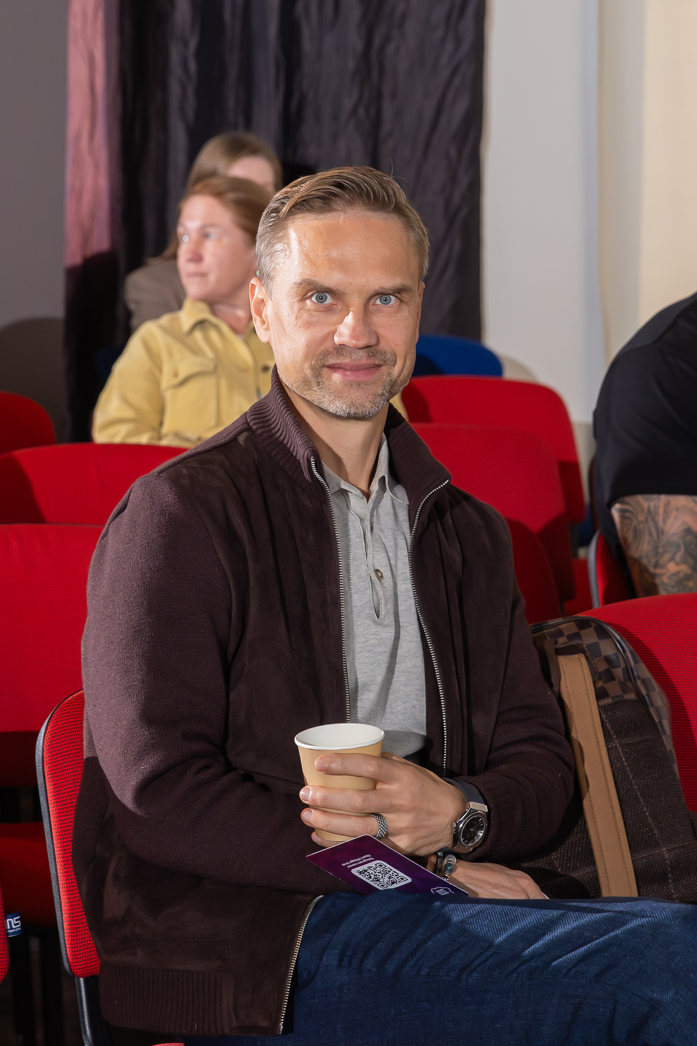 Фото и видео бизнес-проектов. Свадебный, семейный видеограф и фотограф в Екатеринбурге Николай Рыков