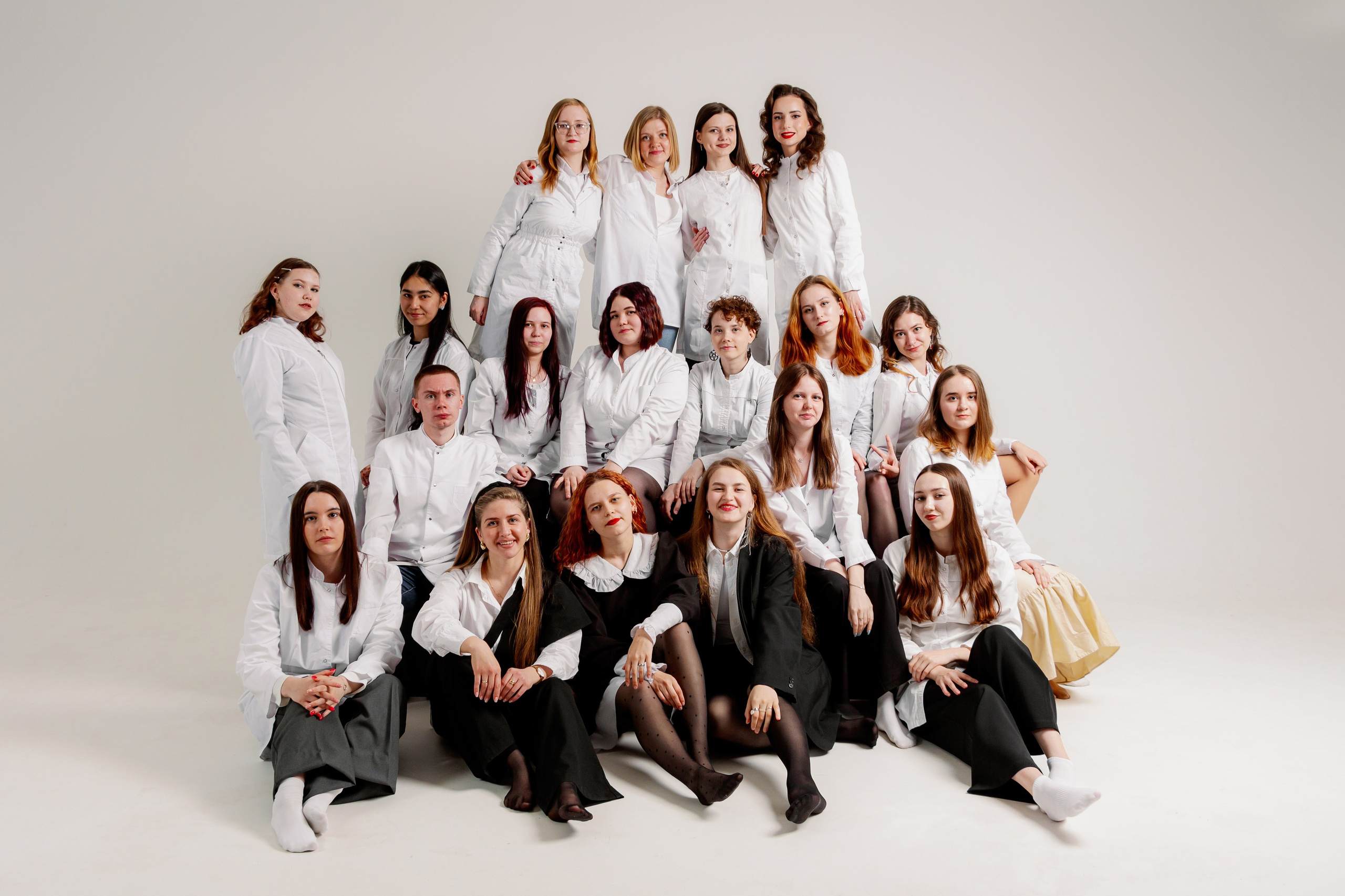 Фотосессия на выпускной. Екатеринбург. Фотограф в Екатеринбурге Пойгина Елена