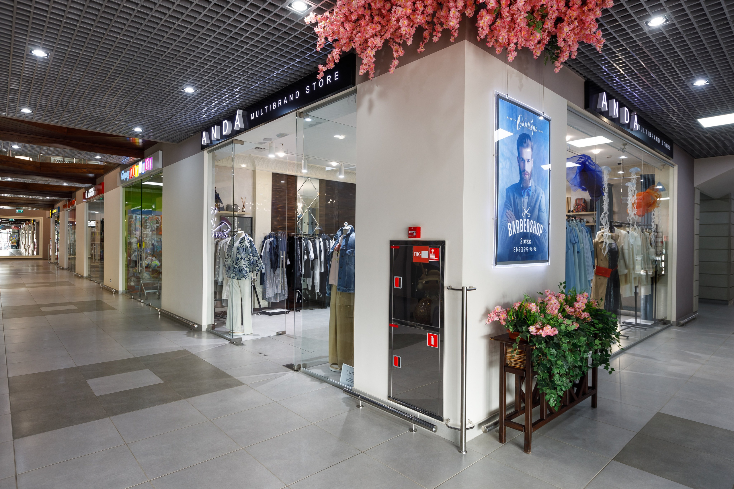 Фотосъемка торгового центра Покровский. Интерьерный фотограф в Москве Роман Потапов