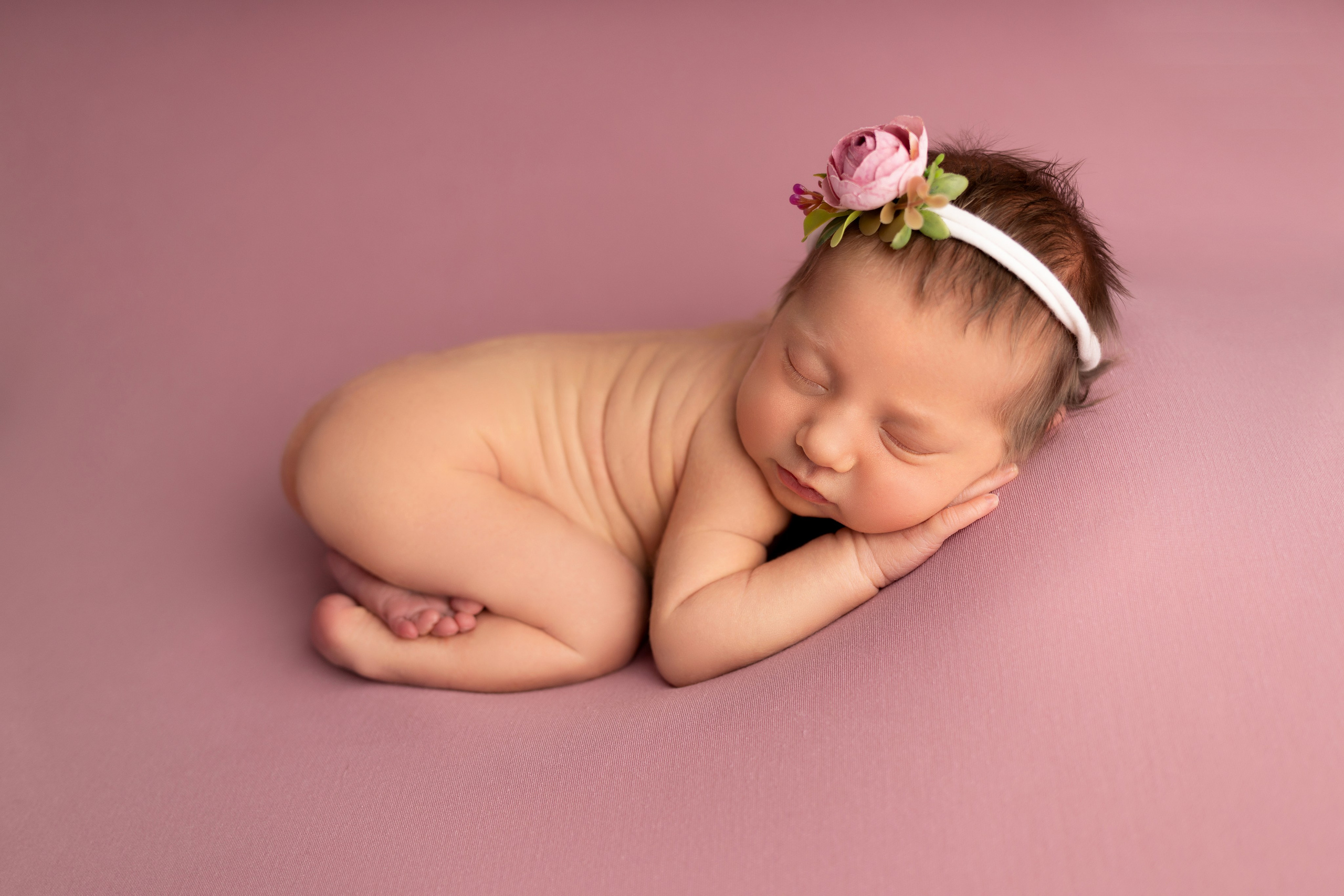 Классическая фотосессия малыша. Фотограф новорожденных малышей в Омске и Омской области Эльвира Камаева