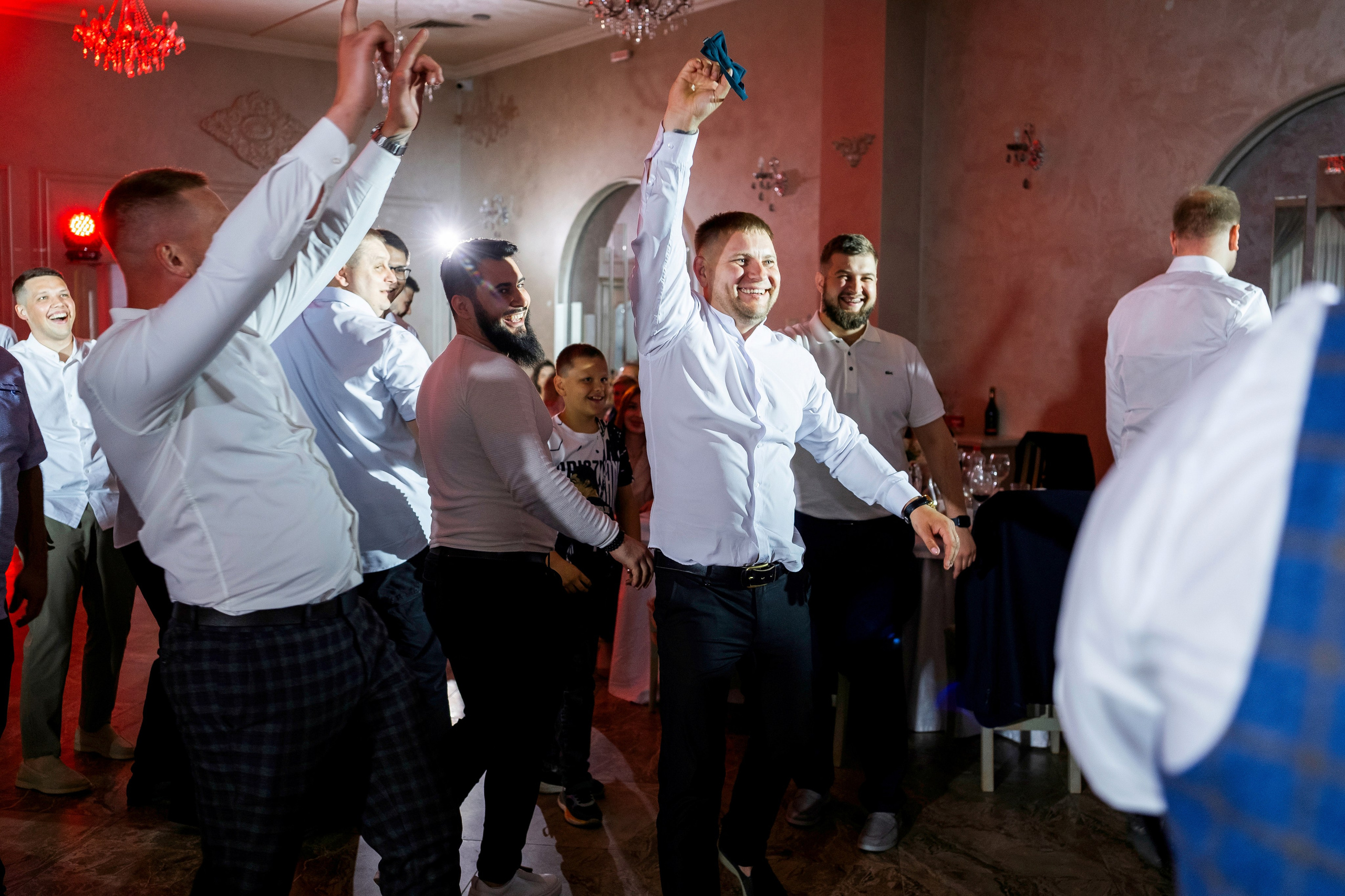 Илья и Мария. Свадебный фотограф | репортаж | праздники | крещение