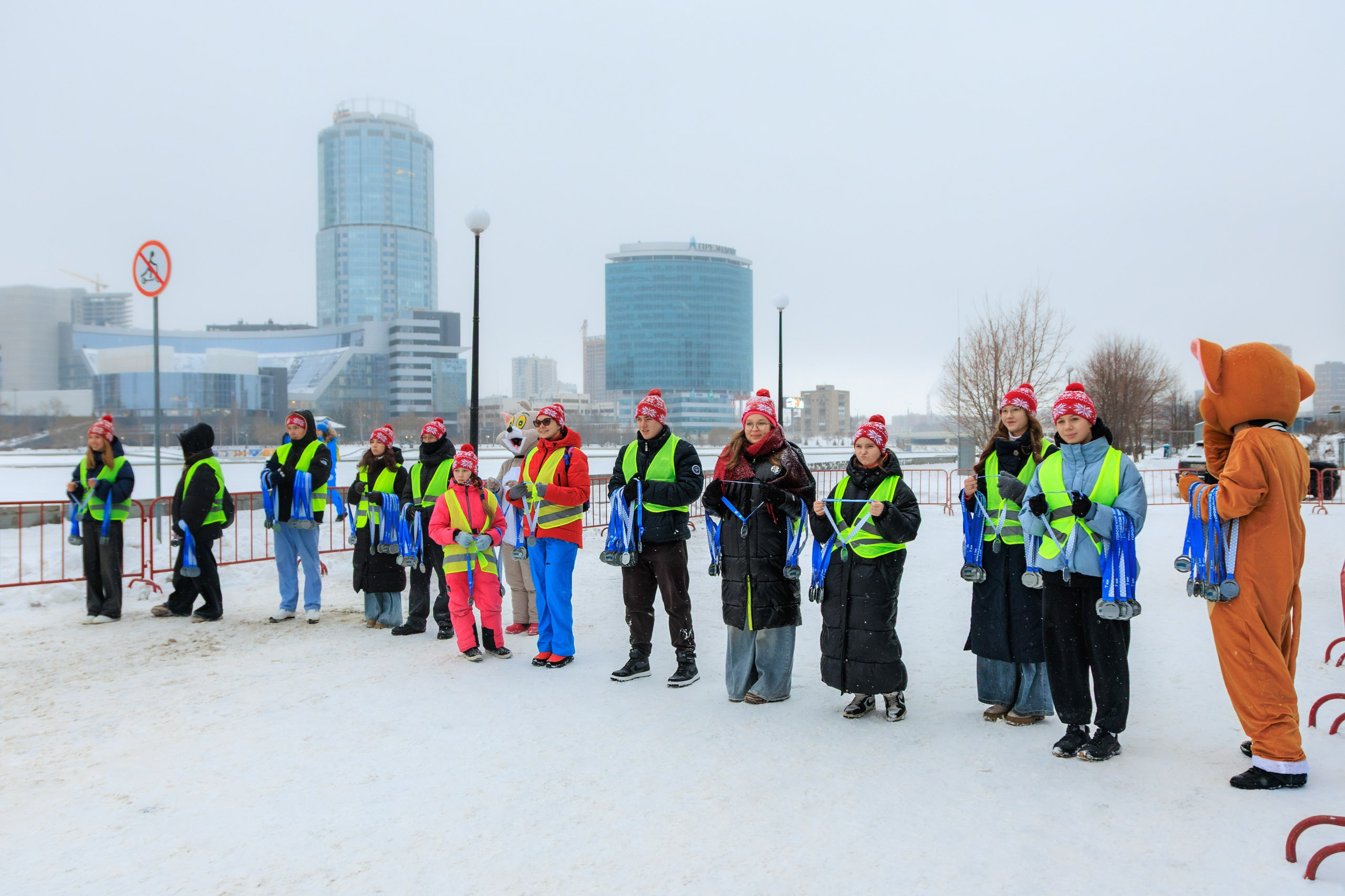 ЕвропаАзия | Зимний полумарафон. Репортажный фотограф Екатеринбург | Яркий, качественный репортаж | Концерты, клубы, репортаж, праздники, корпоративы