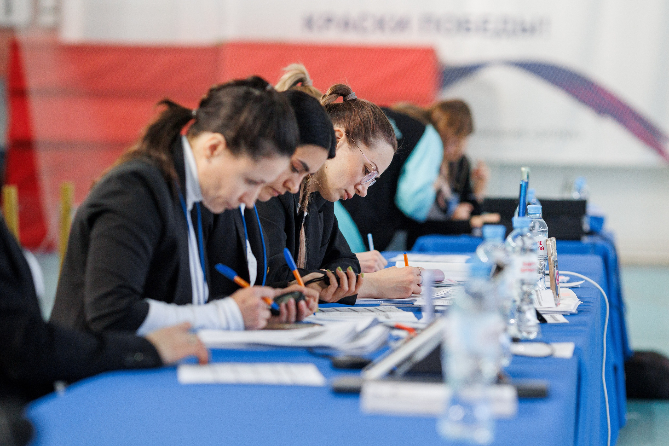 Воздушная гимнастика. Фотограф Шейдаев Эмин г. Волгоград