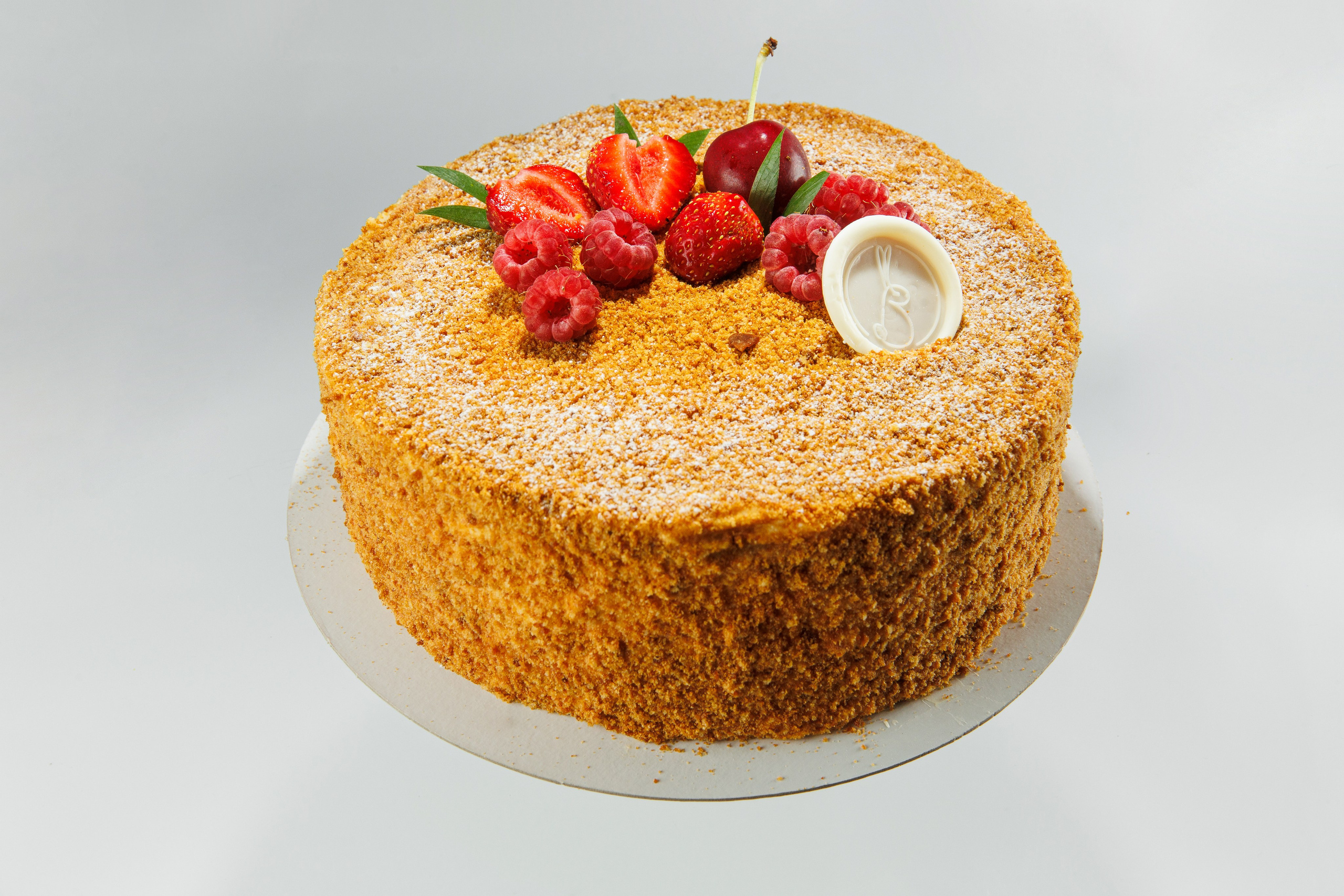 Фотограф Шейдаев Эмин — рекламная съемка пирожных для кондитерских