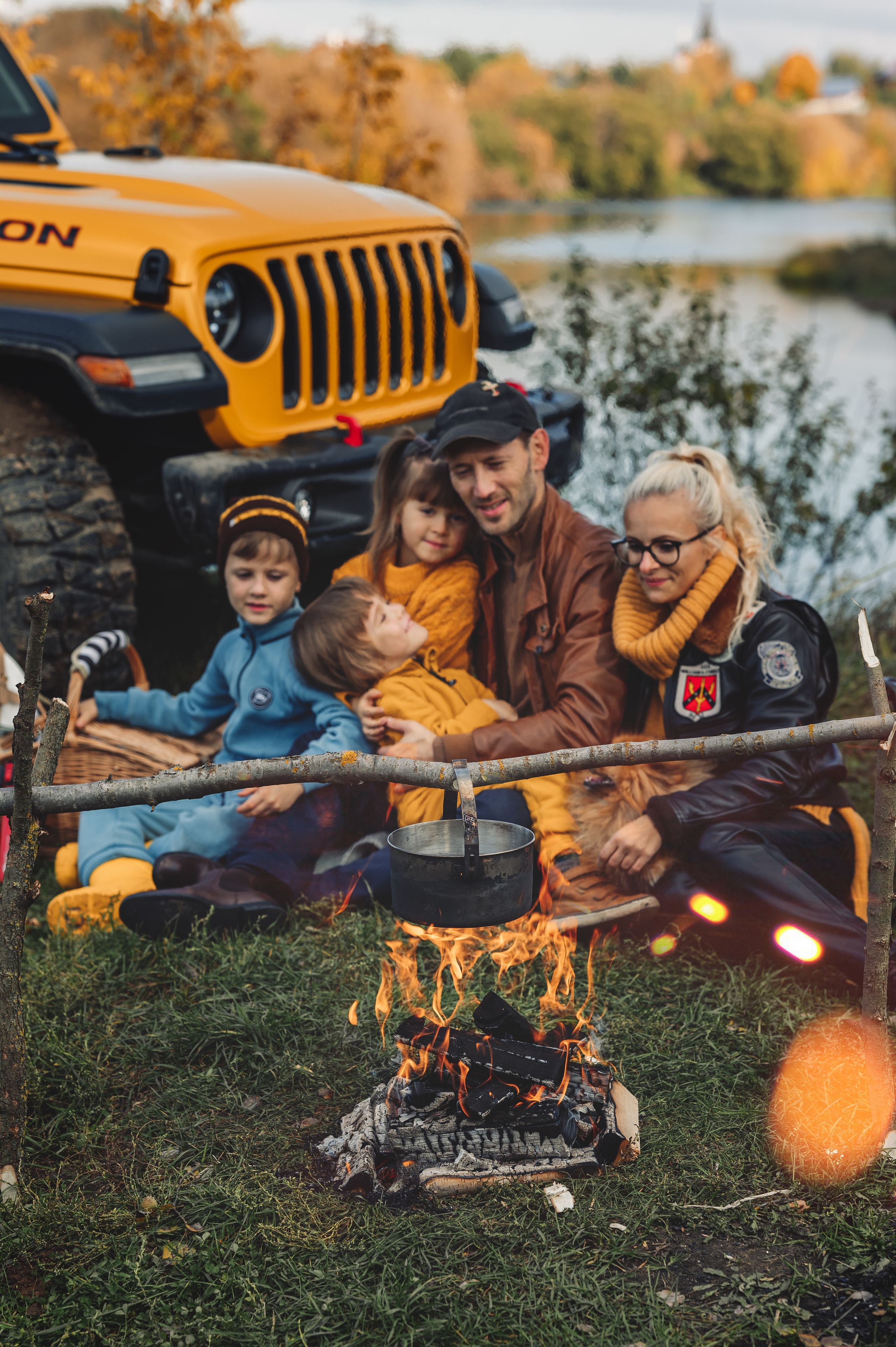 Осенний пикник на берегу реки. Контент-фотограф в Москве Хныкина Лена