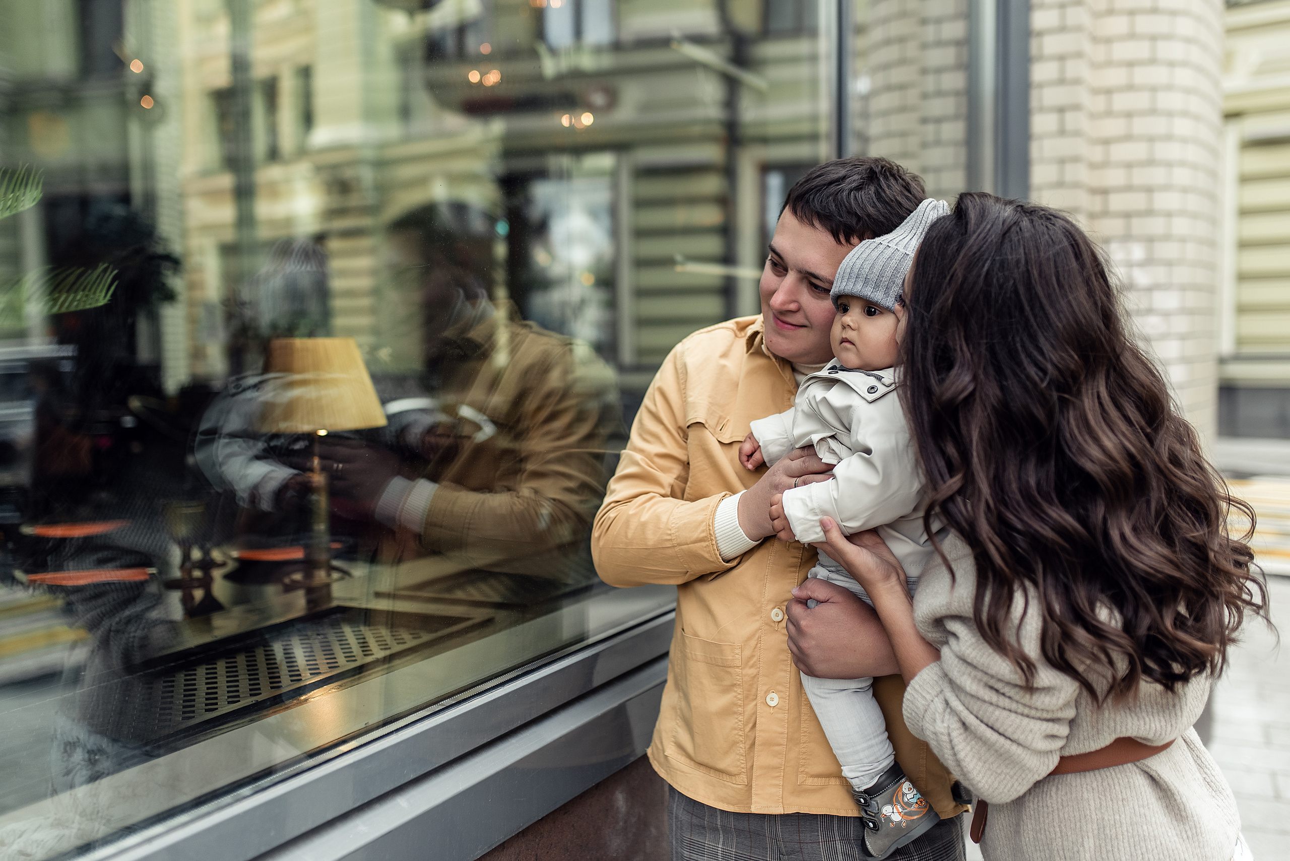 Прогулочная фотосессия в городе в стиле Lifestyle. Контент-фотограф в Москве Хныкина Лена