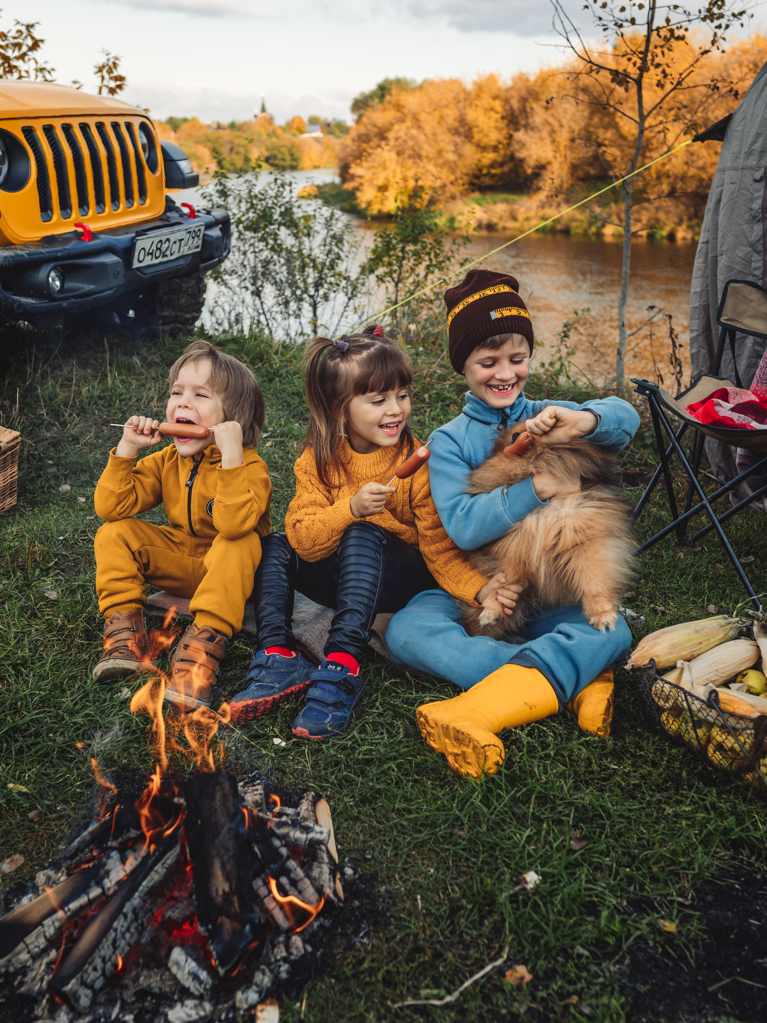 Осенний пикник на берегу реки. Контент-фотограф в Москве Хныкина Лена