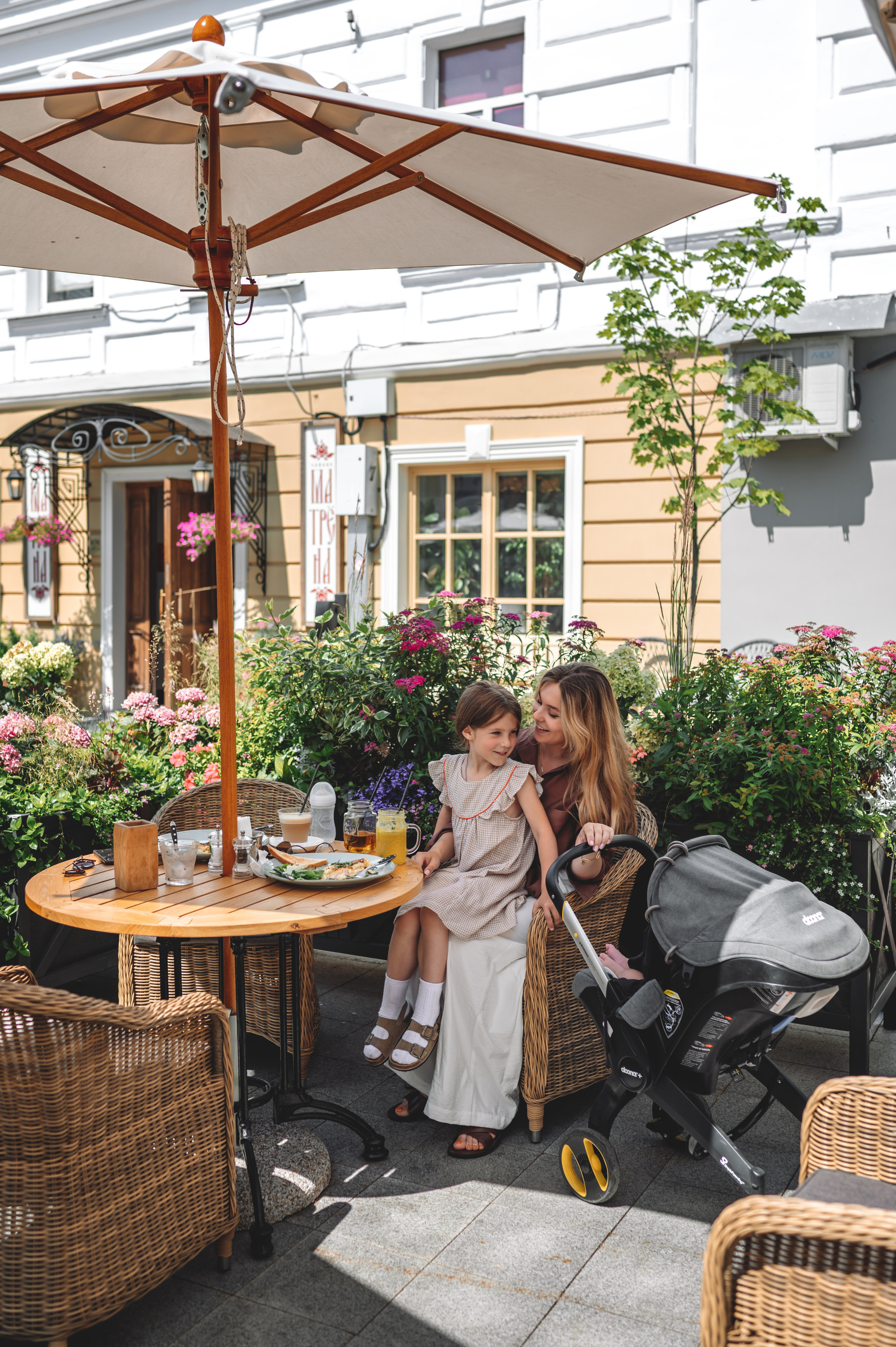 Мама и малышки. Контент-фотограф в Москве Хныкина Лена